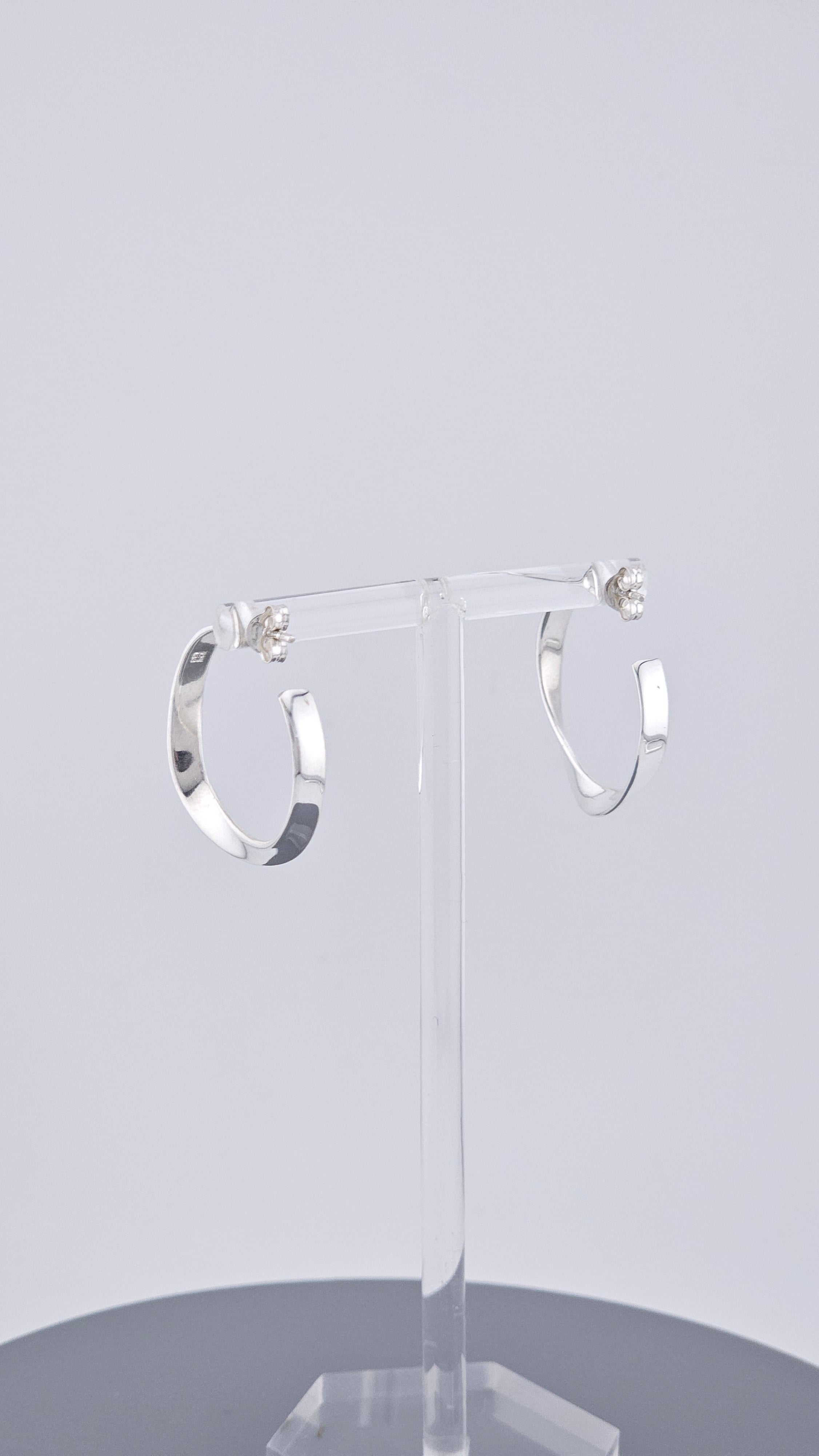 Modern 925 Sterling Silver Twisted Ribbon Open Hoop Earrings (4.7g)