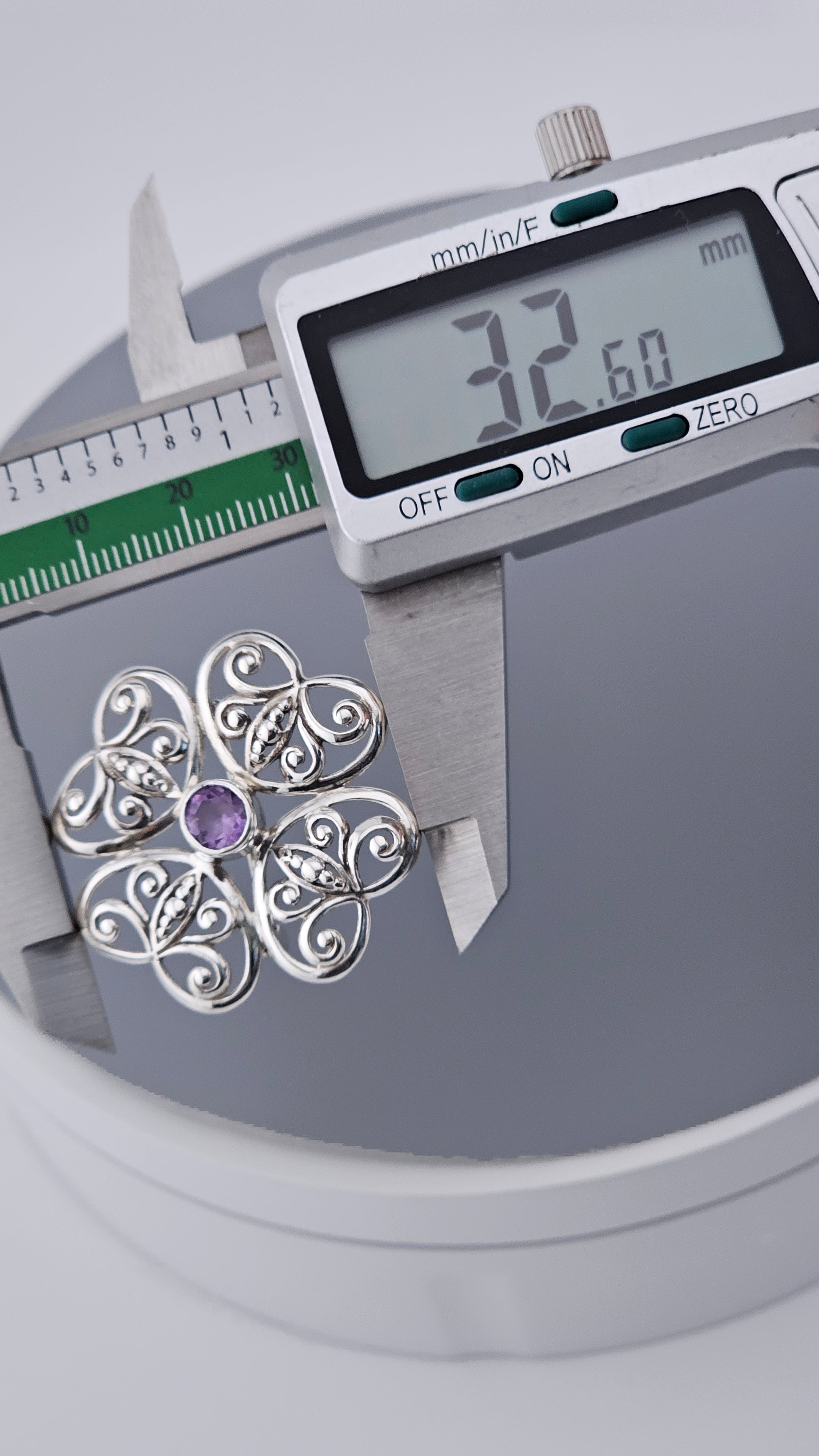 Vintage 925 Sterling Silver Amethyst Filigree Flower Brooch Pin (5.66g)