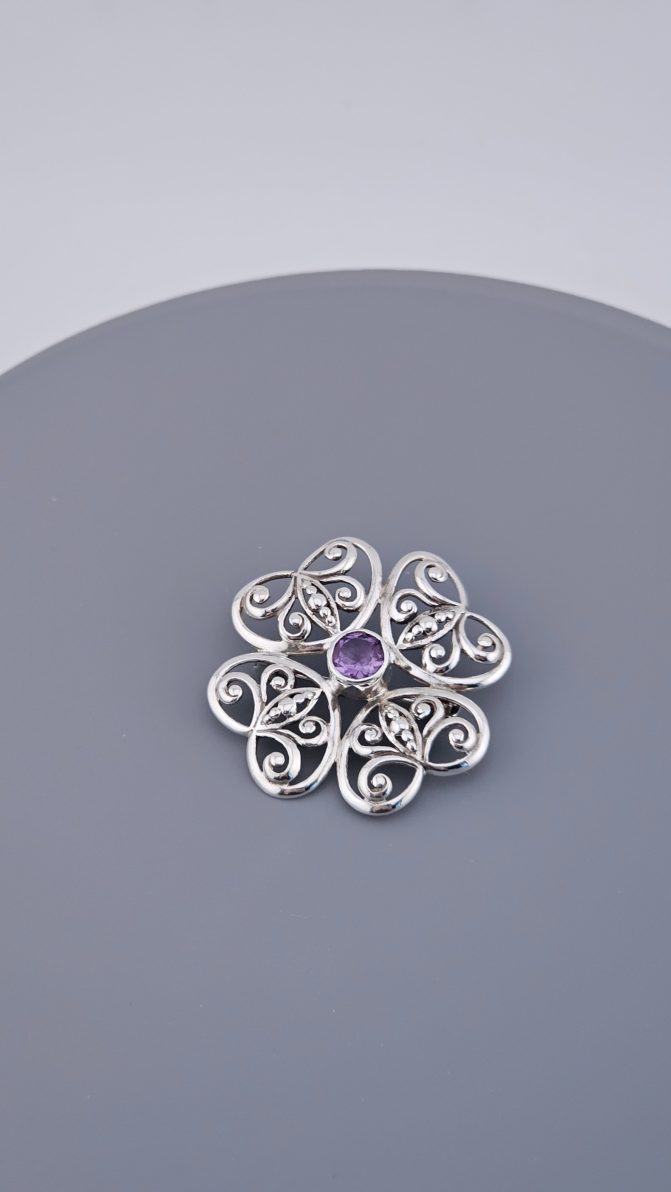 Vintage 925 Sterling Silver Amethyst Filigree Flower Brooch Pin (5.66g)