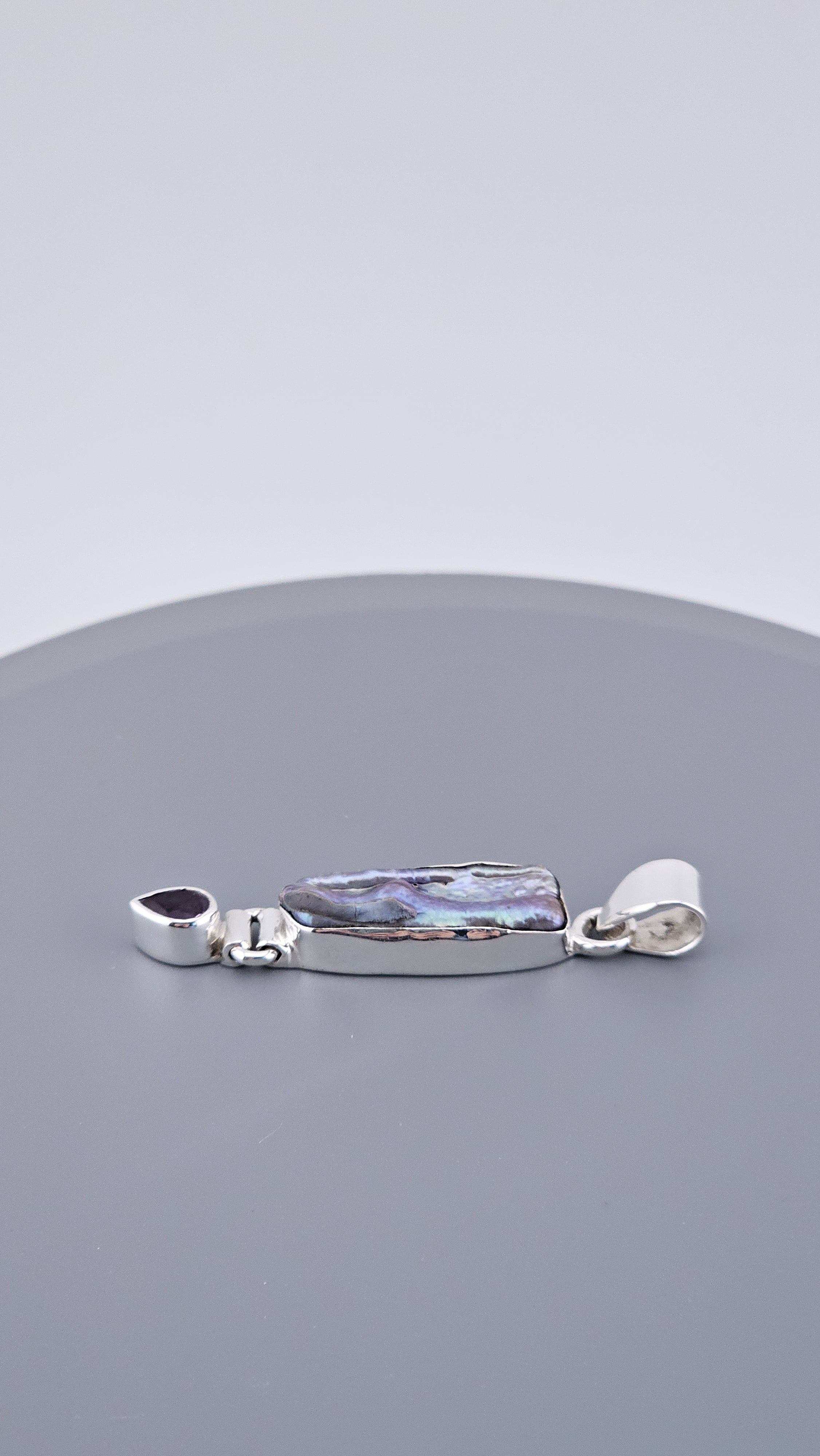 Vintage 925 Sterling Silver Biwa Pearl & Amethyst Articulated Pendant (6.4g)
