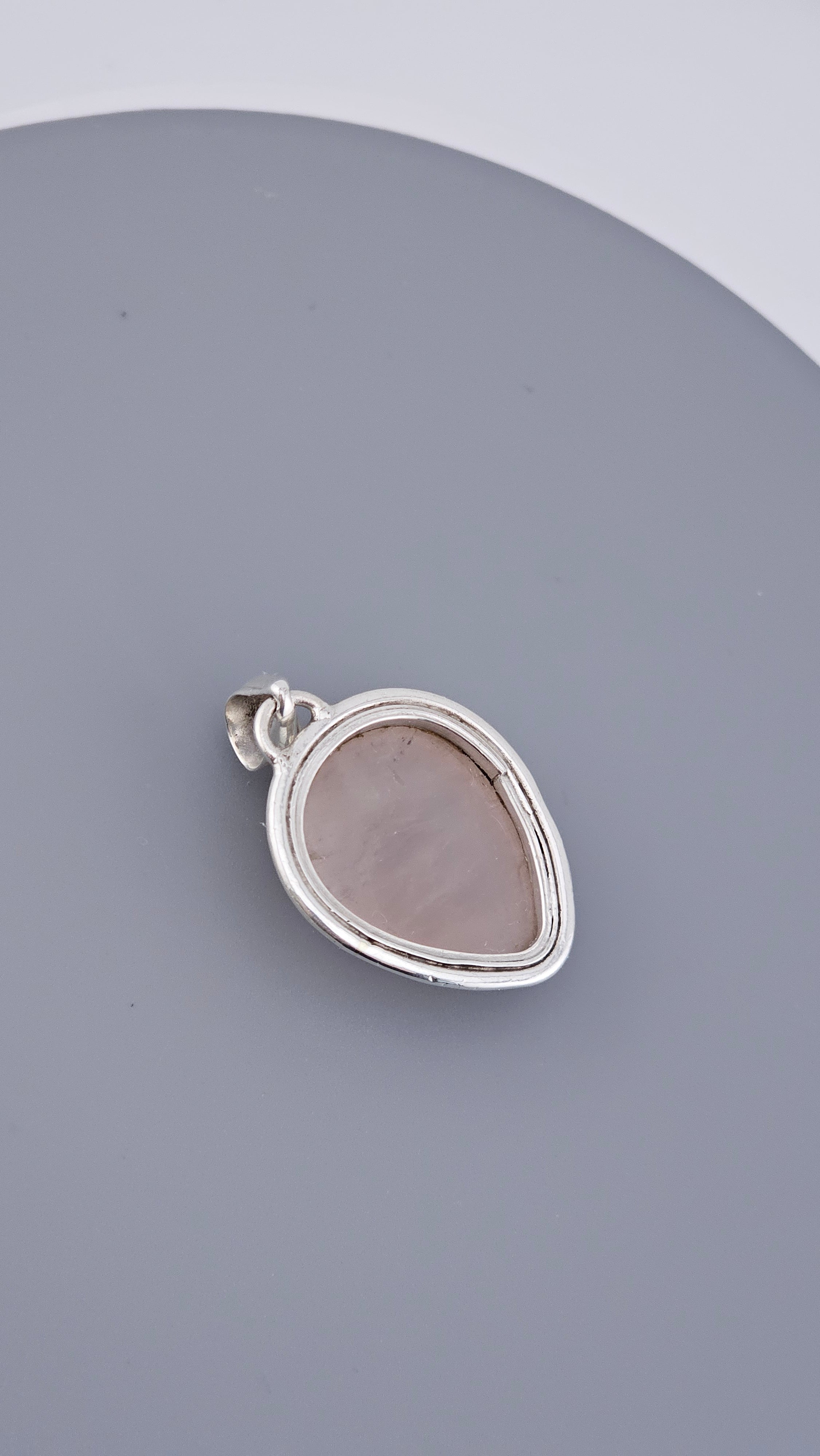 Large Vintage 925 Sterling Silver & Rose Quartz Teardrop Pendant (11.5g)