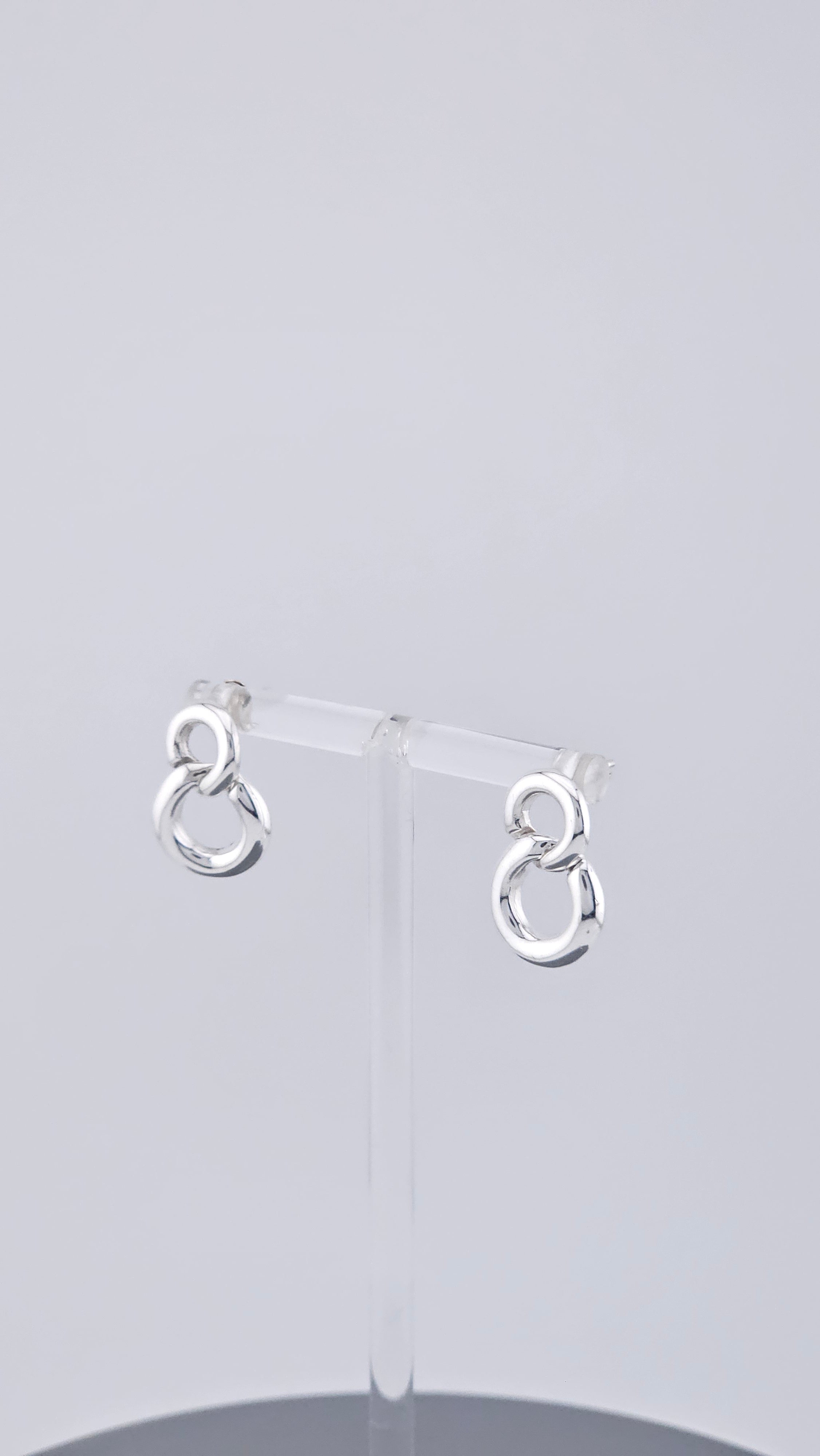 925 Sterling Silver Interlocking Circle Knot Earrings – 20mm Double Link Drop Studs (4.4g)