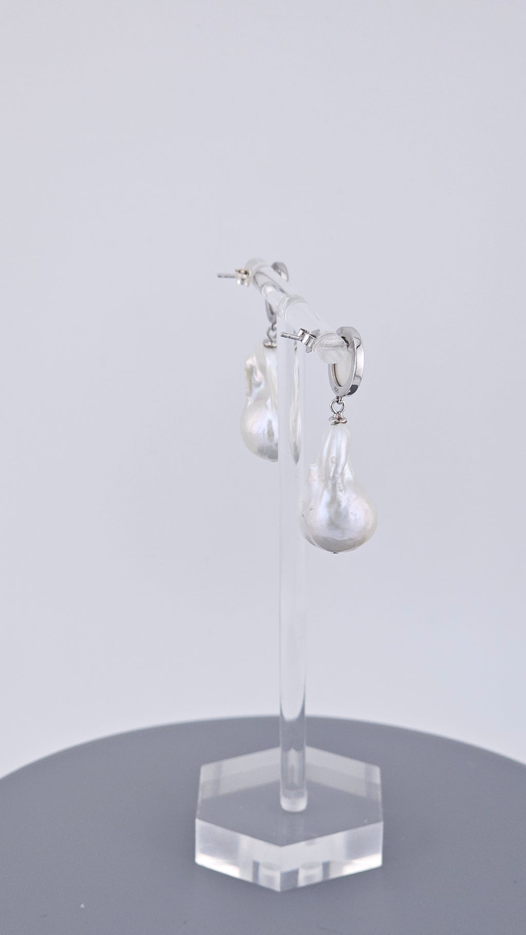 925 Sterling Silver Baroque Pearl & Mother of Pearl Drop Earrings – 36mm (11.5g)