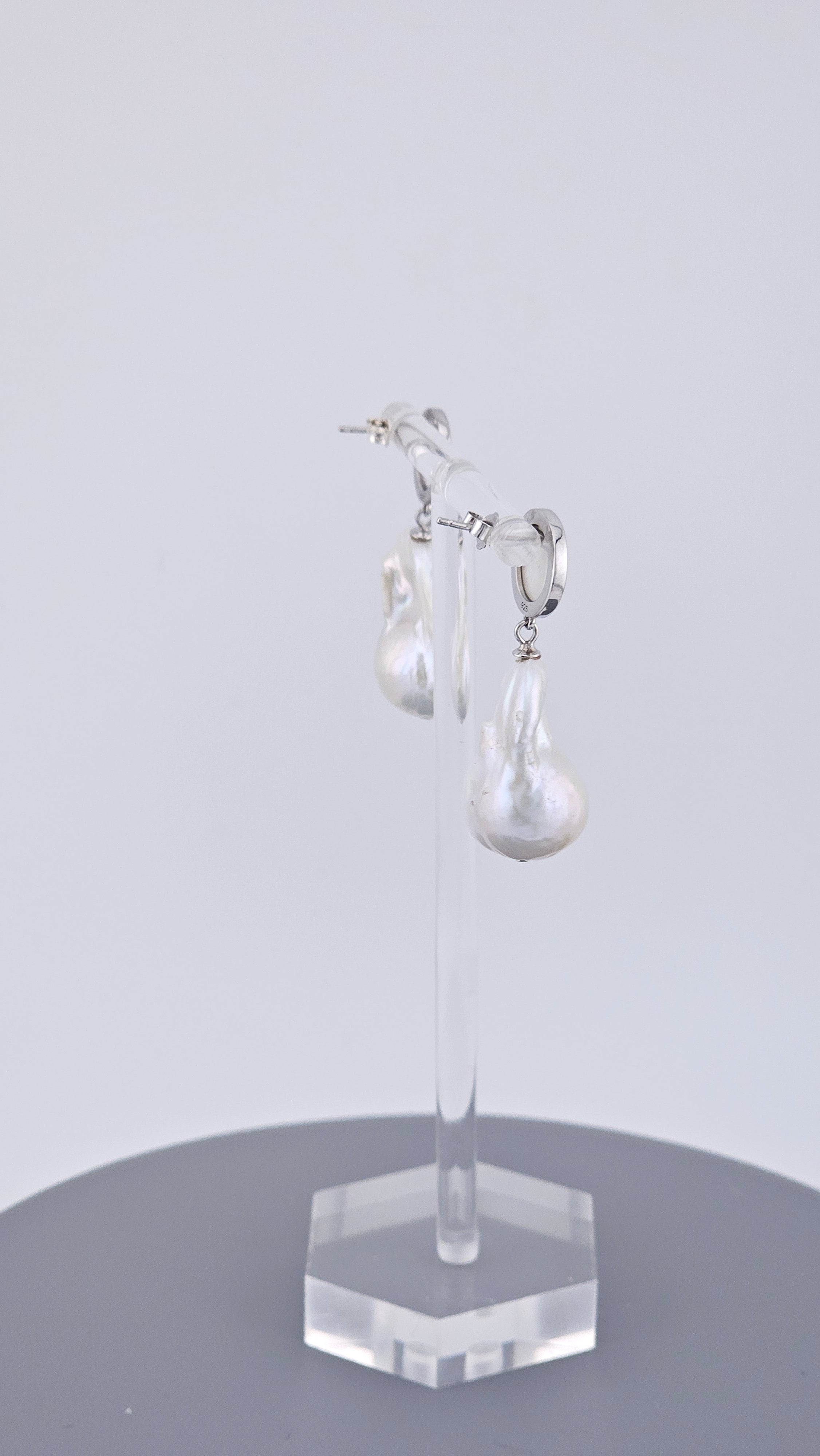 925 Sterling Silver Baroque Pearl & Mother of Pearl Drop Earrings – 36mm (11.5g)