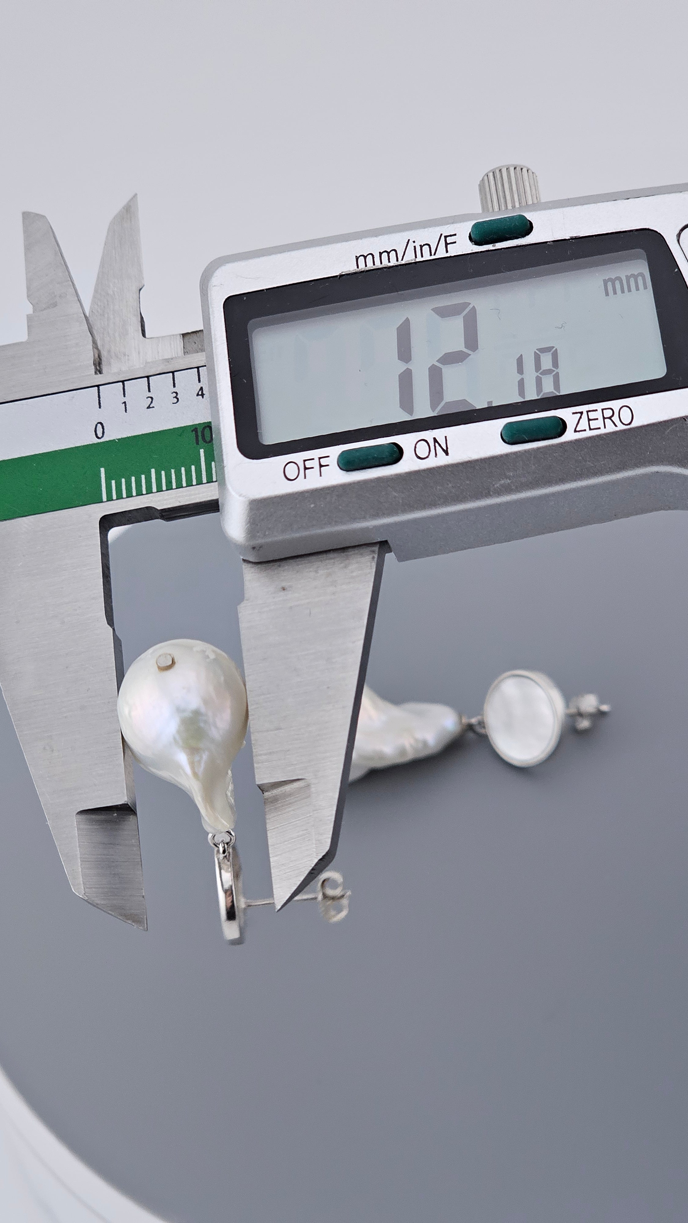 925 Sterling Silver Baroque Pearl & Mother of Pearl Drop Earrings – 36mm (11.5g)