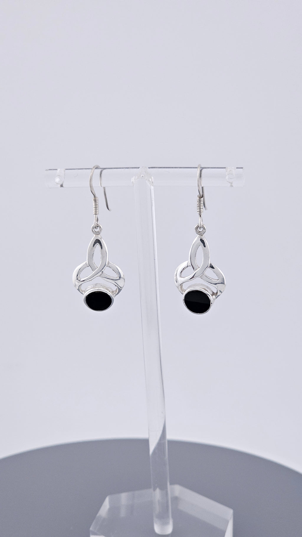 925 Sterling Silver Black Onyx Celtic Triquetra Drop Earrings – 30mm (3.77g)