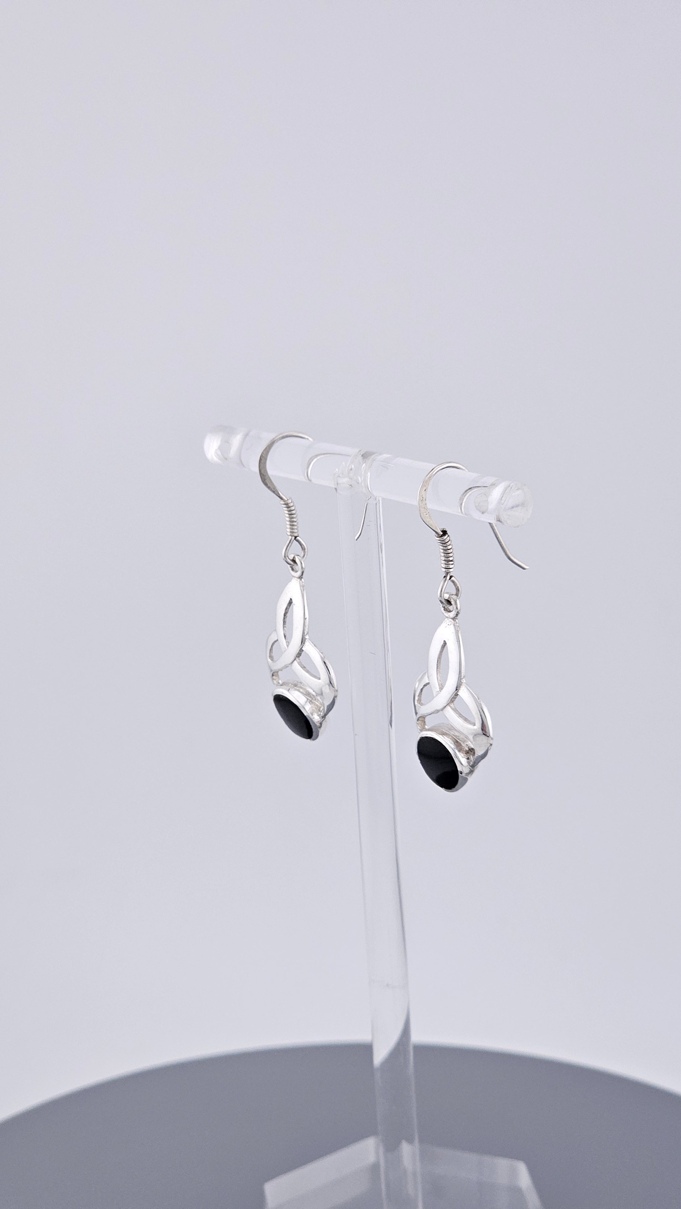 925 Sterling Silver Black Onyx Celtic Triquetra Drop Earrings – 30mm (3.77g)