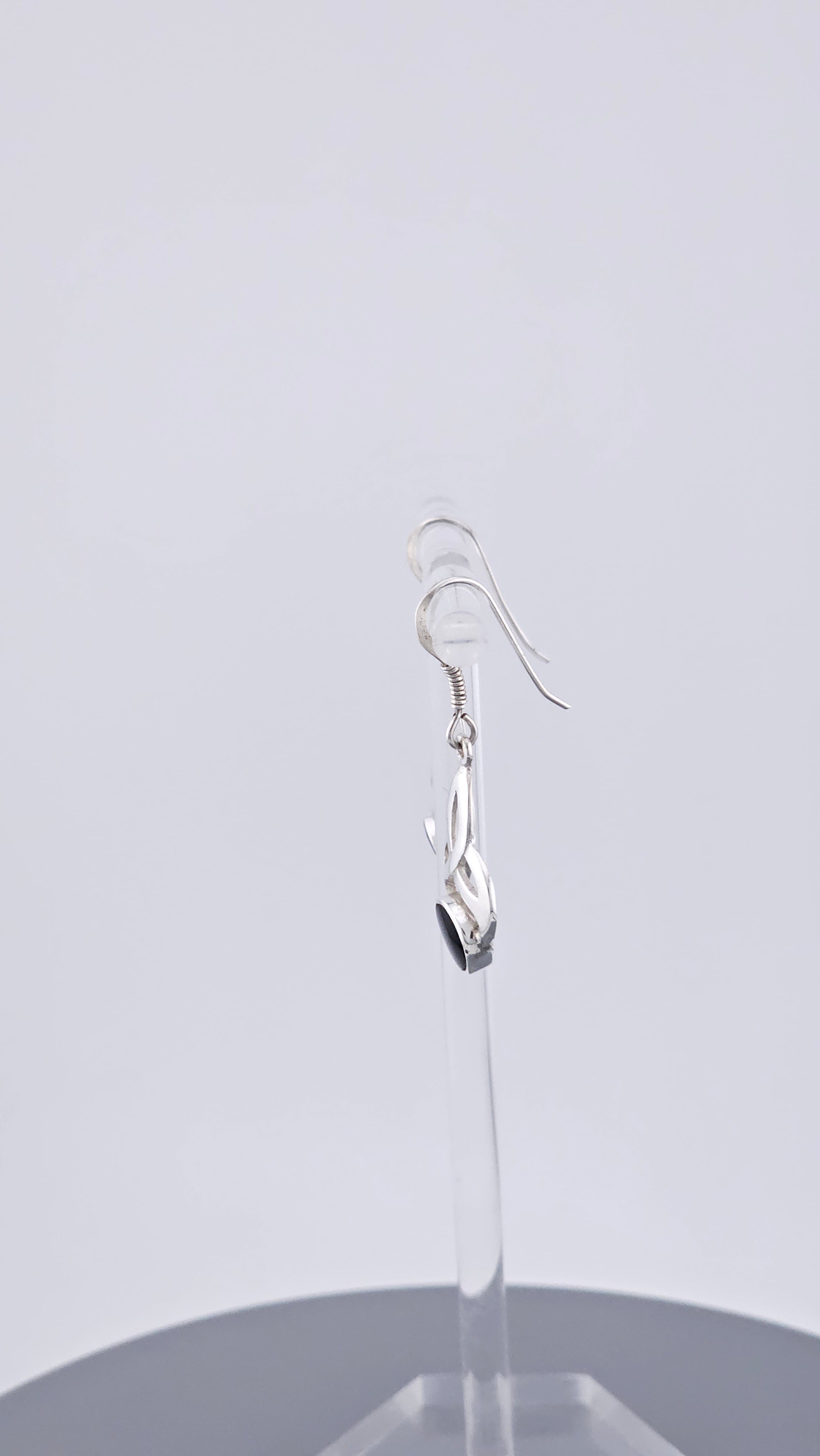 925 Sterling Silver Black Onyx Celtic Triquetra Drop Earrings – 30mm (3.77g)