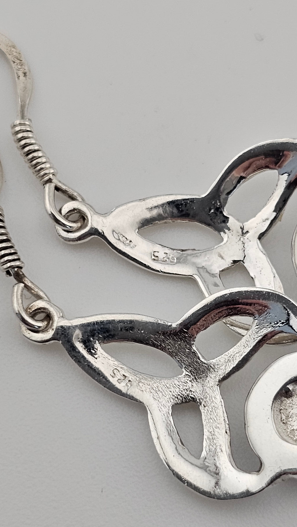 925 Sterling Silver Black Onyx Celtic Triquetra Drop Earrings – 30mm (3.77g)