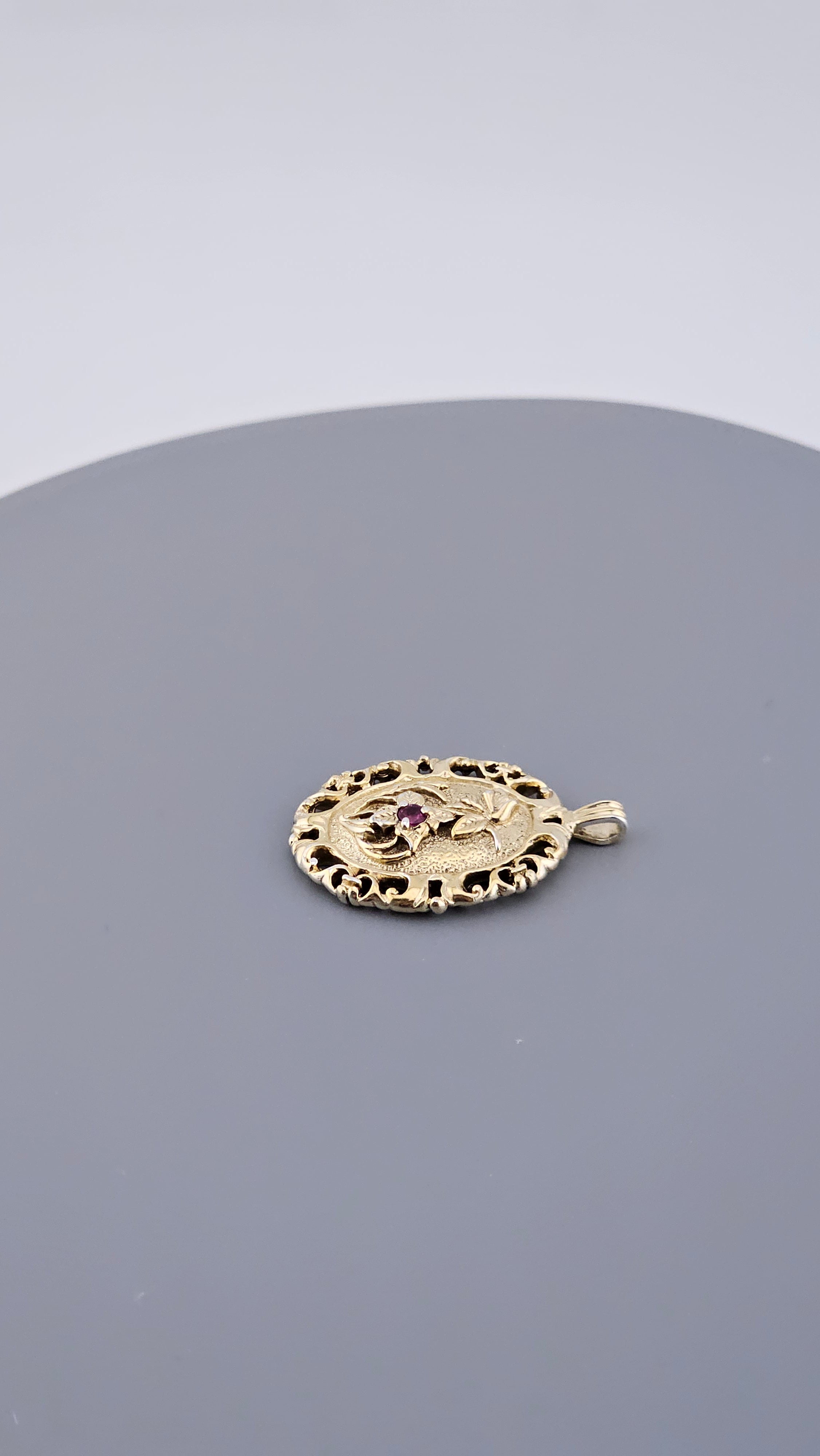 Vintage Silver Gilt Ruby Floral Pendant – "Happily Wed" Inscription – 28mm (5.58g)