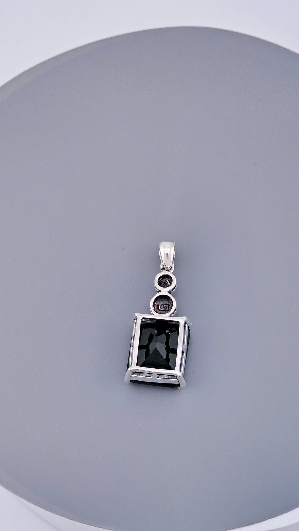 925 Sterling Silver Green Cubic Zirconia & Marcasite Pendant – 37mm (6.6g)