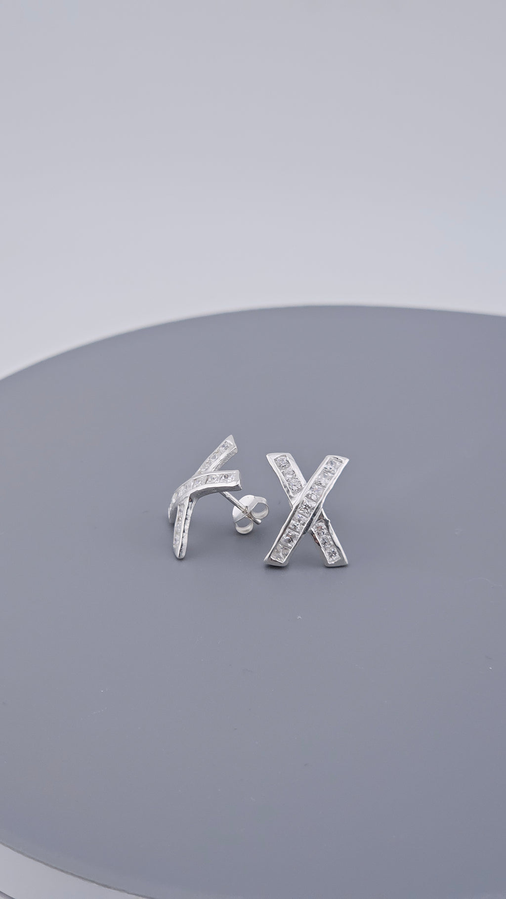 925 Sterling Silver & Cubic Zirconia Channel Set 'X' Kiss Stud Earrings – 15mm, 2.3g