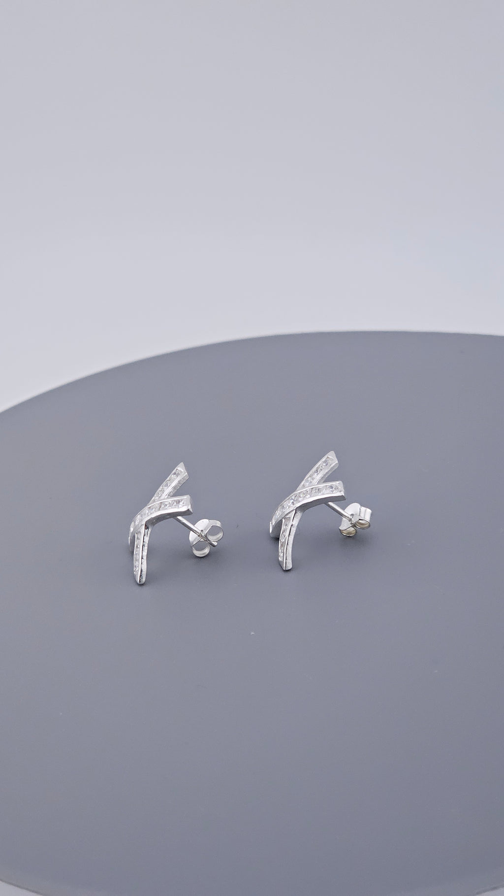 925 Sterling Silver & Cubic Zirconia Channel Set 'X' Kiss Stud Earrings – 15mm, 2.3g