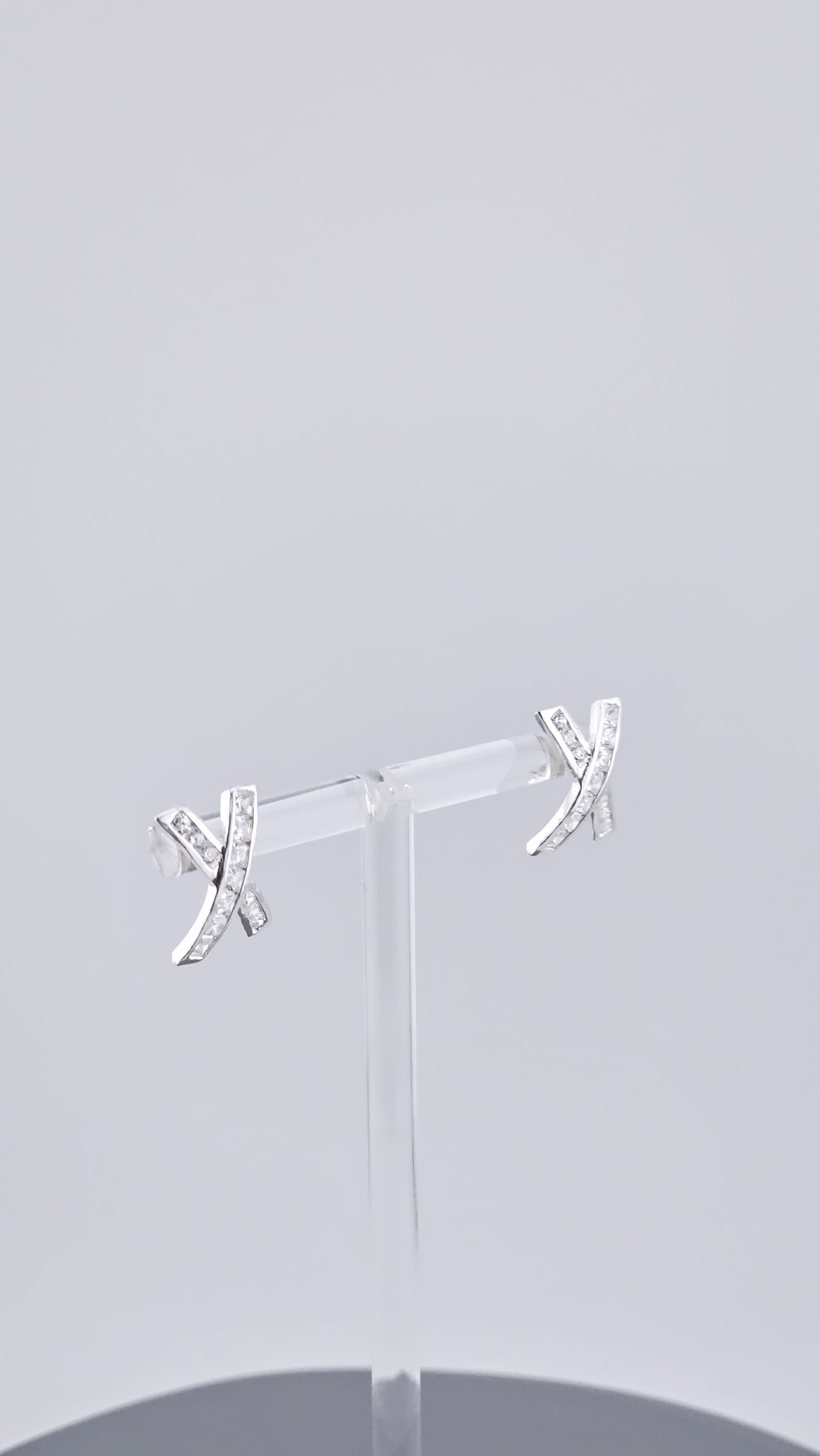 925 Sterling Silver & Cubic Zirconia Channel Set 'X' Kiss Stud Earrings – 15mm, 2.3g