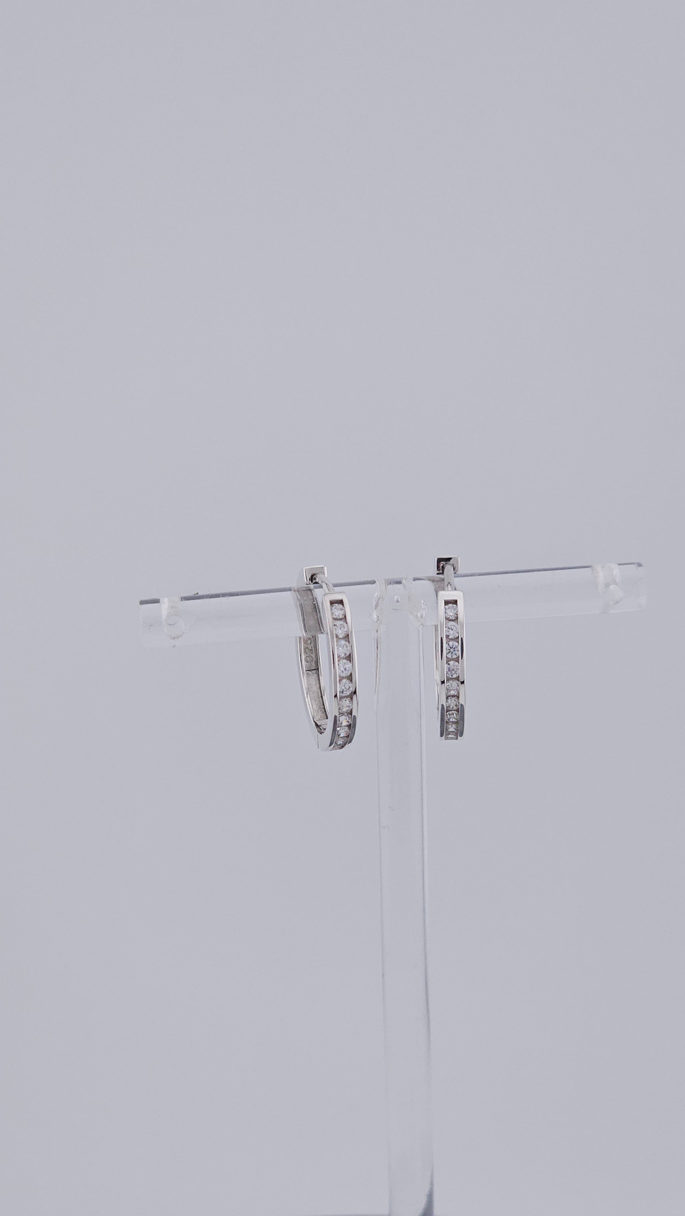 Pre-Loved 925 Sterling Silver & Cubic Zirconia Hoop Earrings - 17mm (2.64g)