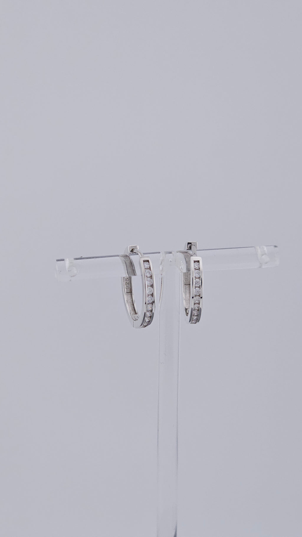 Pre-Loved 925 Sterling Silver & Cubic Zirconia Hoop Earrings - 17mm (2.64g)