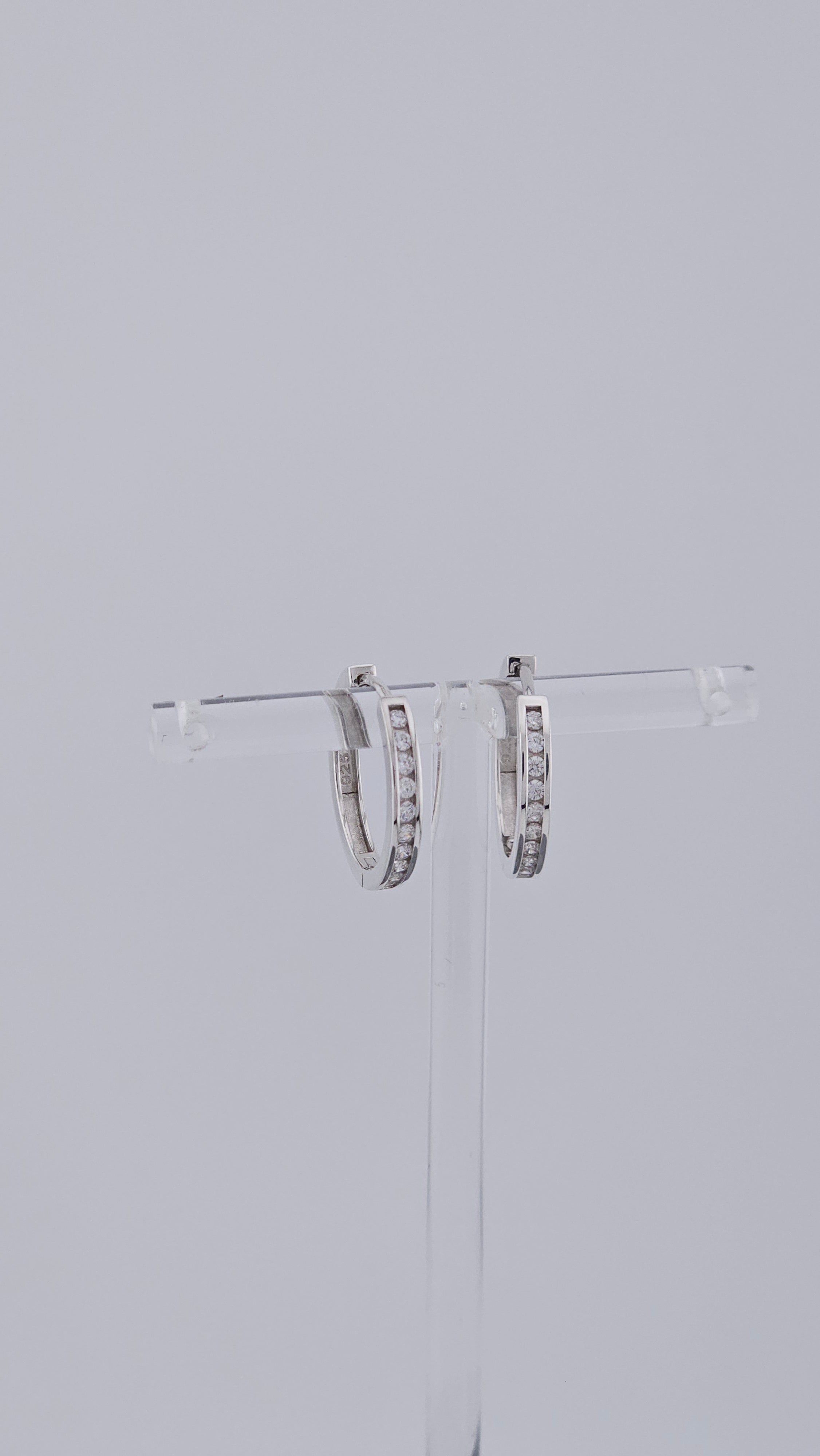 Pre-Loved 925 Sterling Silver & Cubic Zirconia Hoop Earrings - 17mm (2.64g)