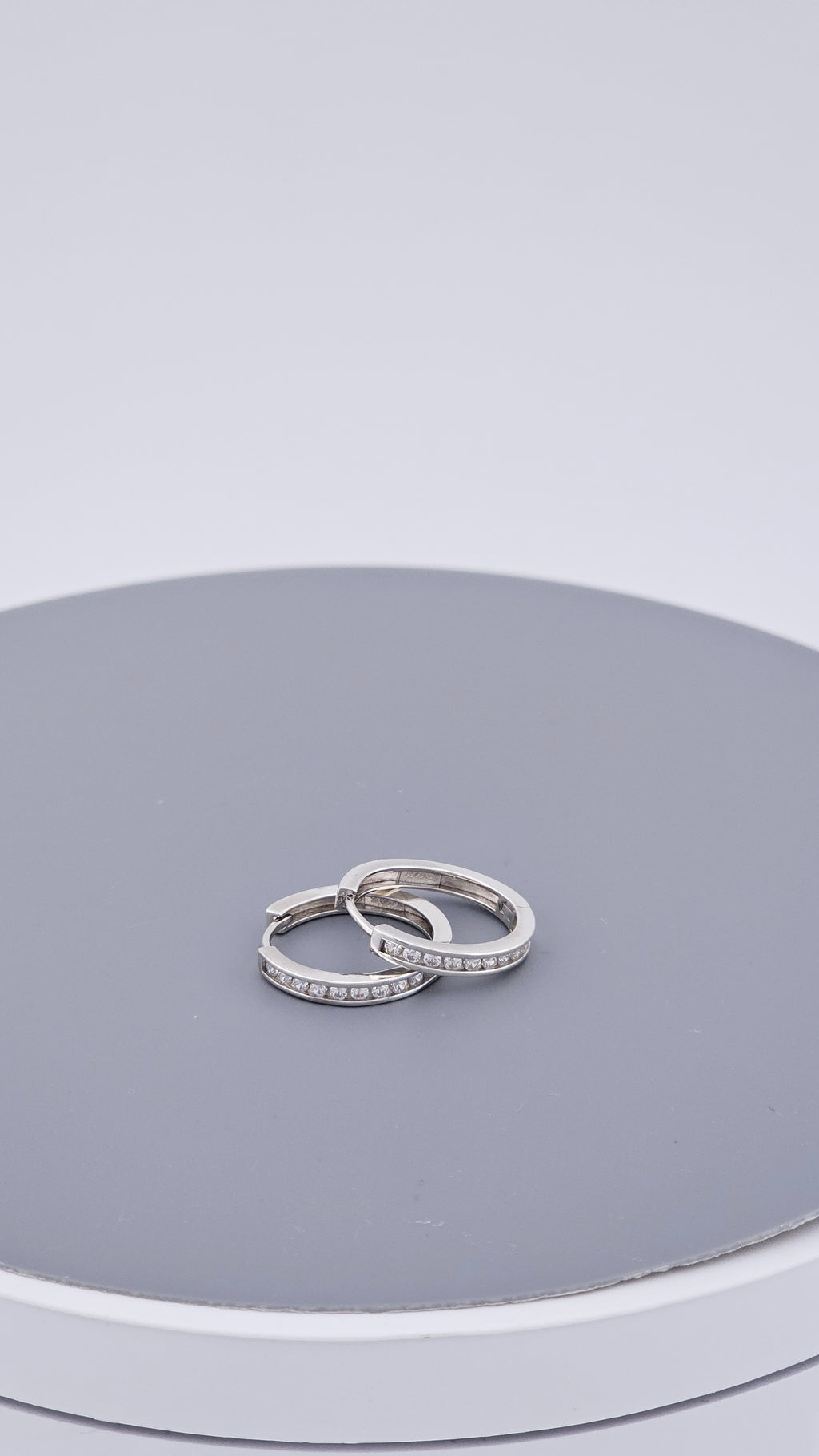 Pre-Loved 925 Sterling Silver & Cubic Zirconia Hoop Earrings - 17mm (2.64g)