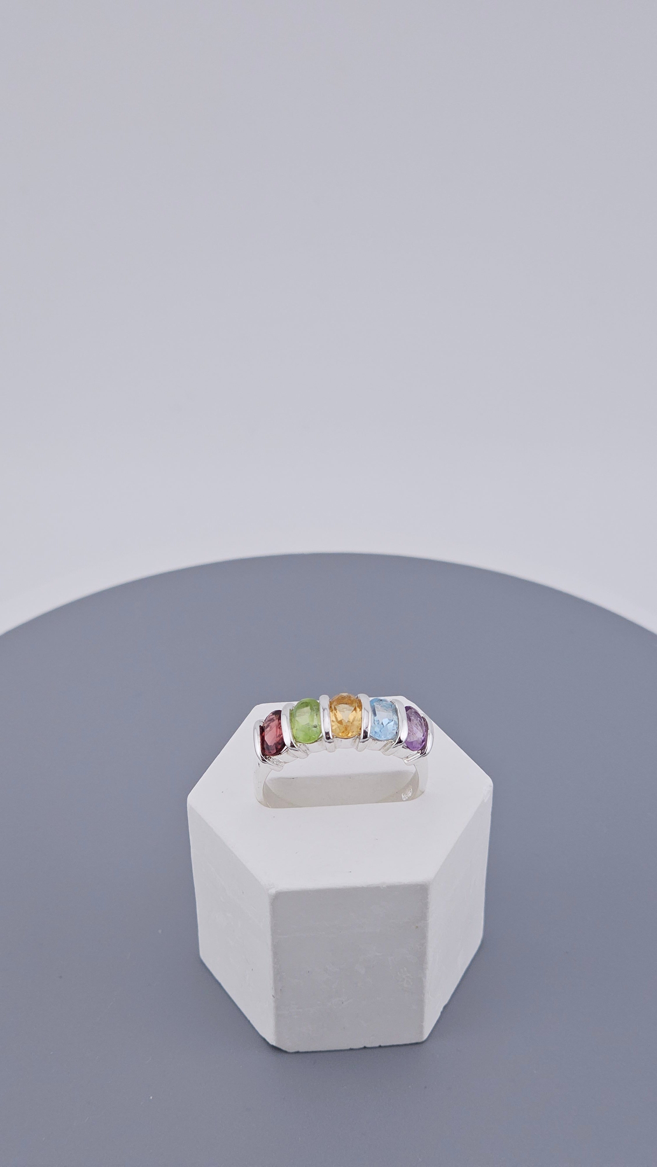 925 Sterling Silver Multi-Gemstone Rainbow Band Ring – Size P (US 7.5), 3.7g
