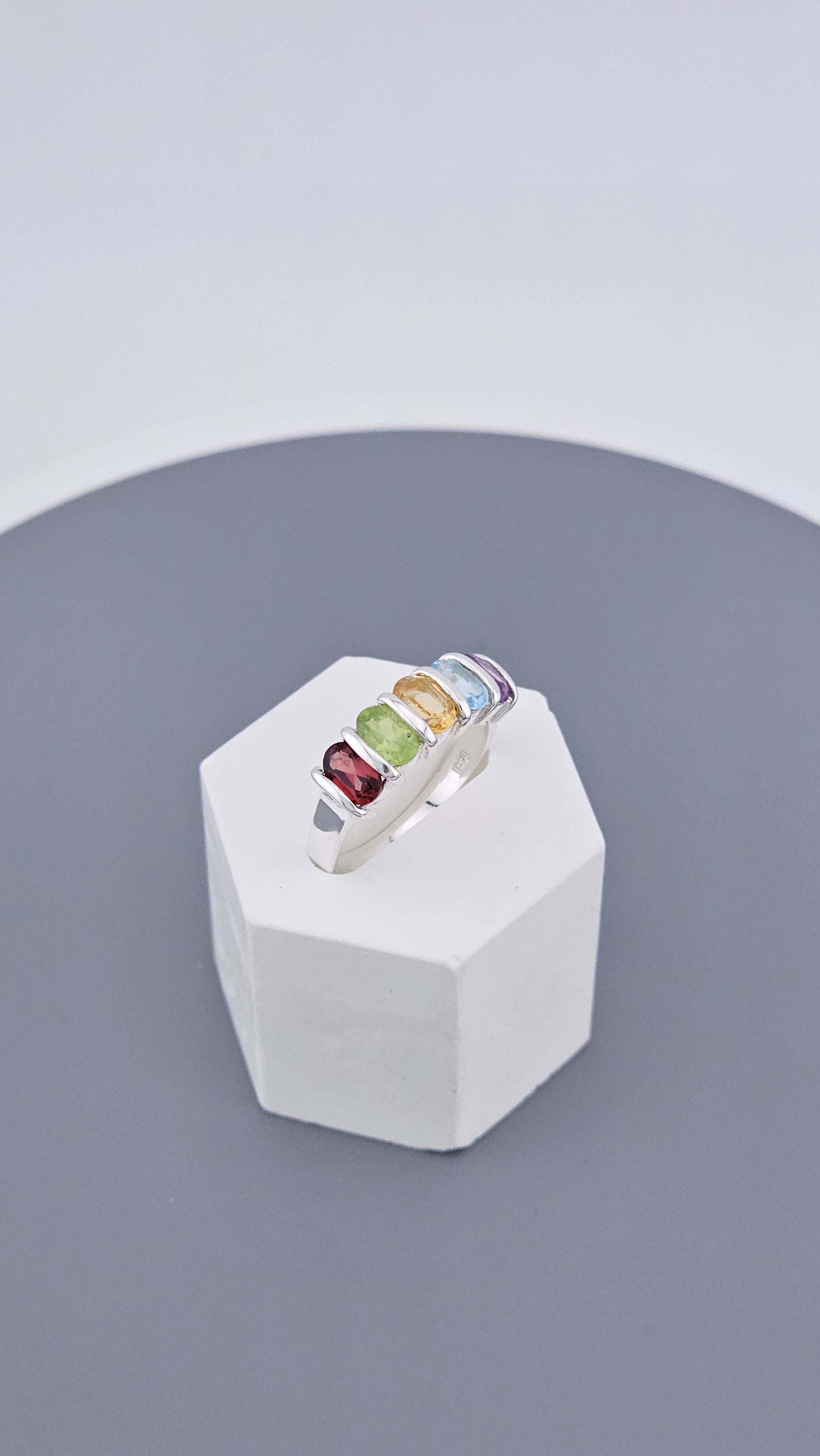 925 Sterling Silver Multi-Gemstone Rainbow Band Ring – Size P (US 7.5), 3.7g