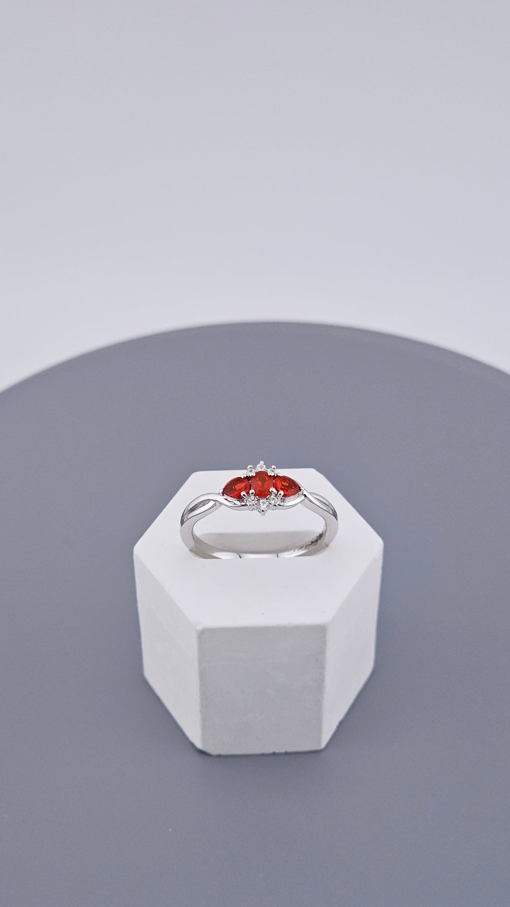 925 Sterling Silver Natural Crimson Fire Opal & White Zircon Trilogy Ring – Size R 1/2 (US 8.75)