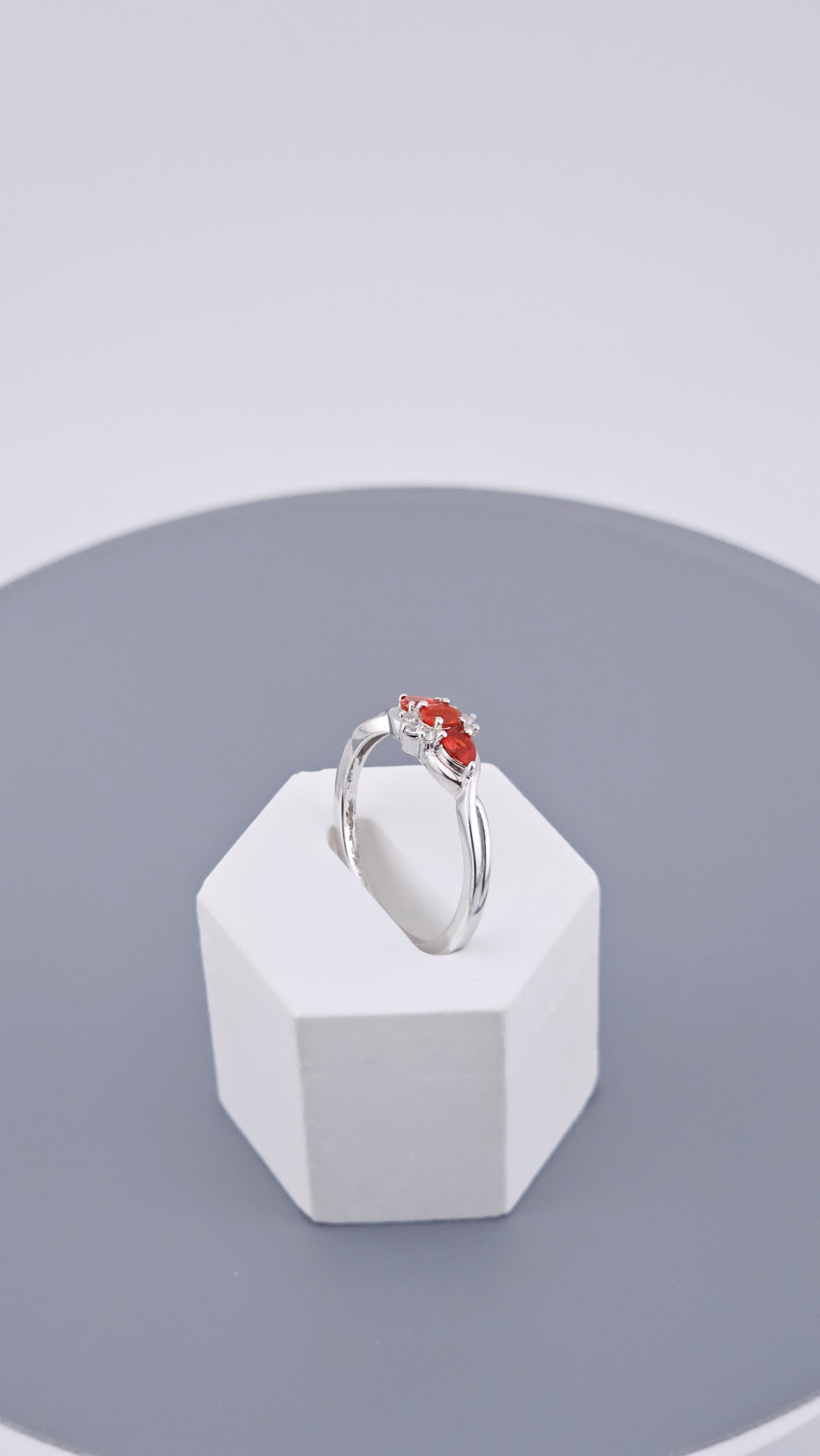 925 Sterling Silver Natural Crimson Fire Opal & White Zircon Trilogy Ring – Size R 1/2 (US 8.75)