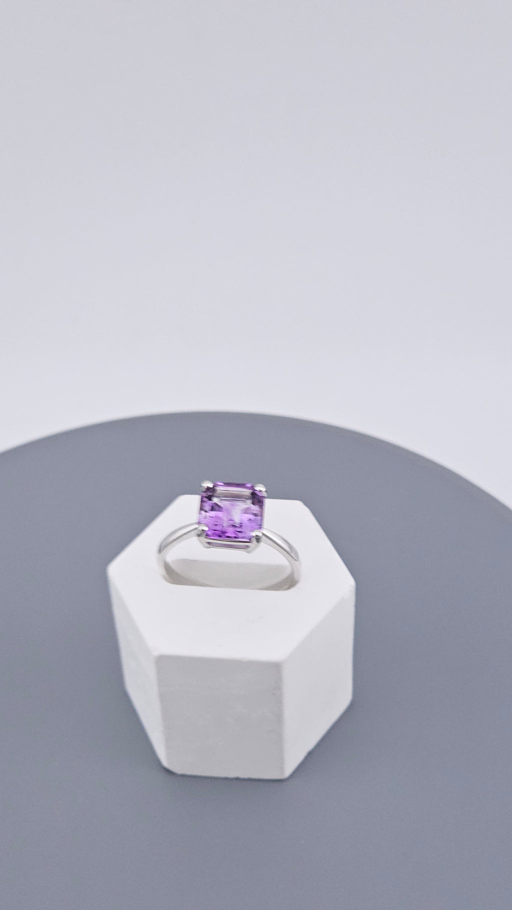 925 Sterling Silver & Square Cut Amethyst Solitaire Ring – Size P 1/2 (US 7.75)