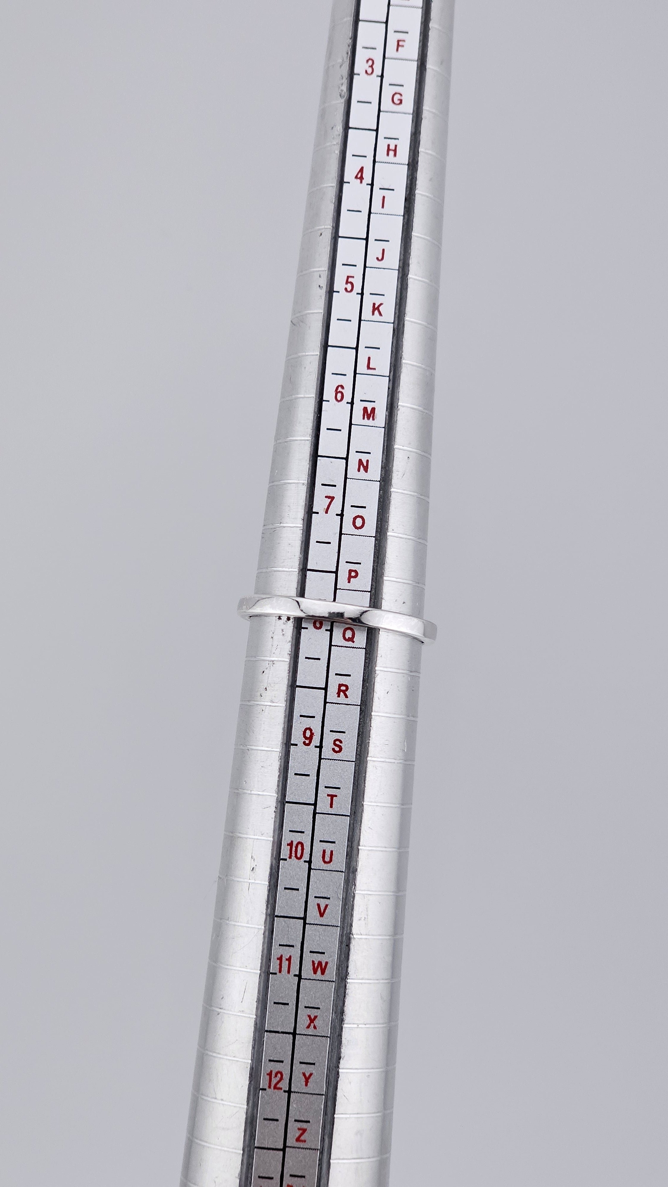 925 Sterling Silver & Square Cut Amethyst Solitaire Ring – Size P 1/2 (US 7.75)