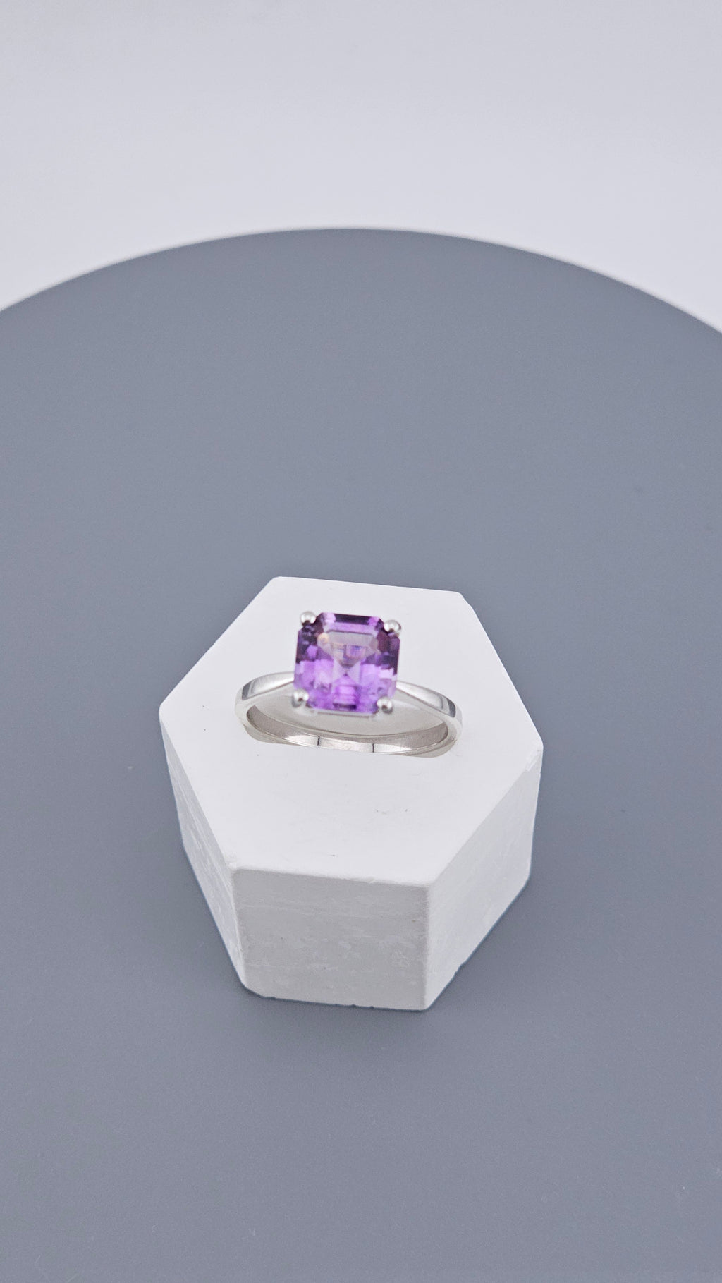 925 Sterling Silver & Square Cut Amethyst Solitaire Ring – Size P 1/2 (US 7.75)
