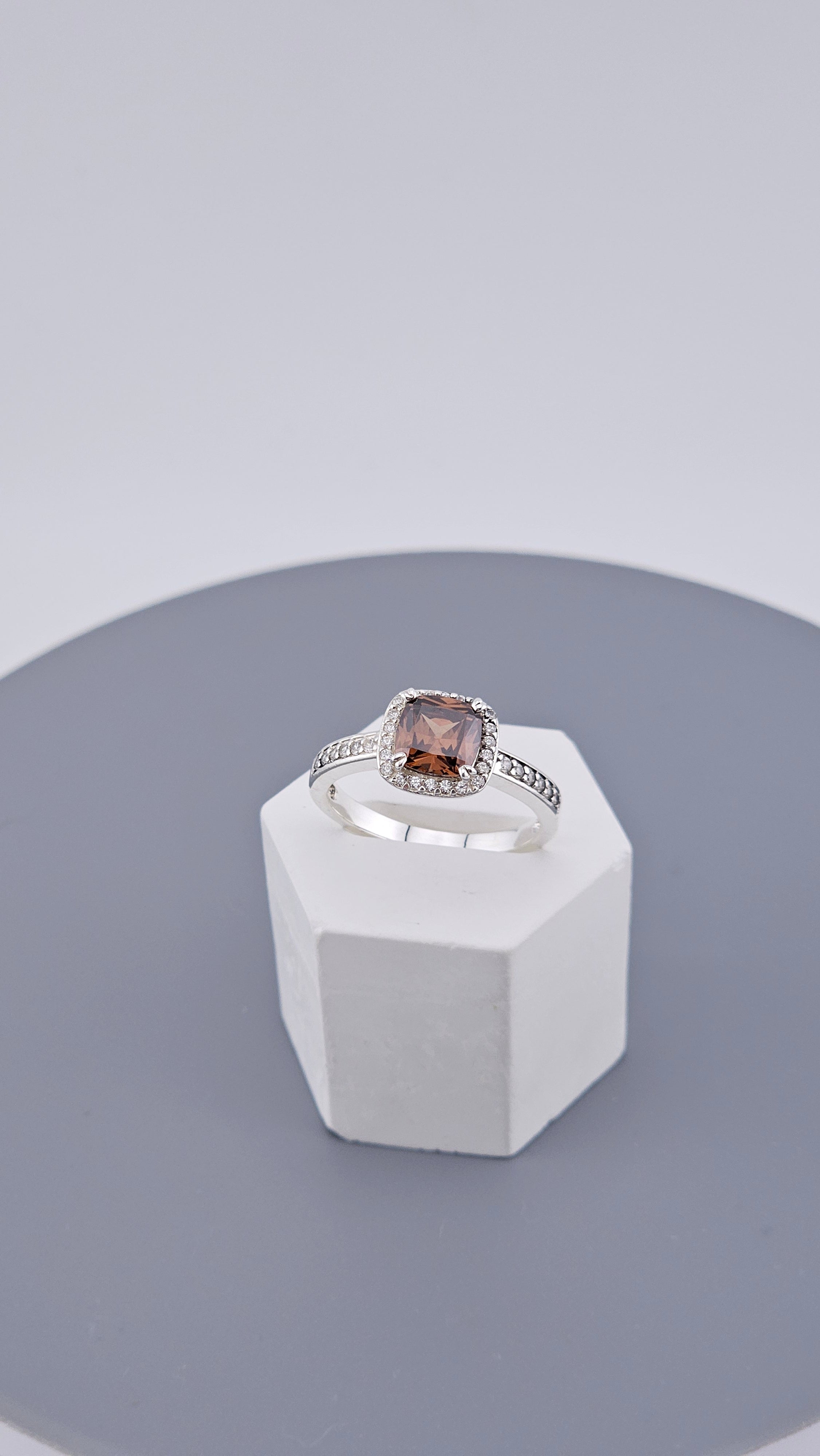 925 Sterling Silver Chocolate Brown DQCZ Halo Ring – Size U (US 10), 4.4g