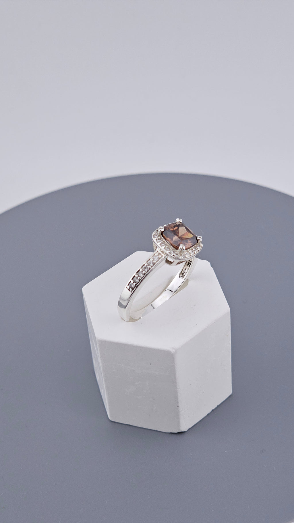 925 Sterling Silver Chocolate Brown DQCZ Halo Ring – Size U (US 10), 4.4g