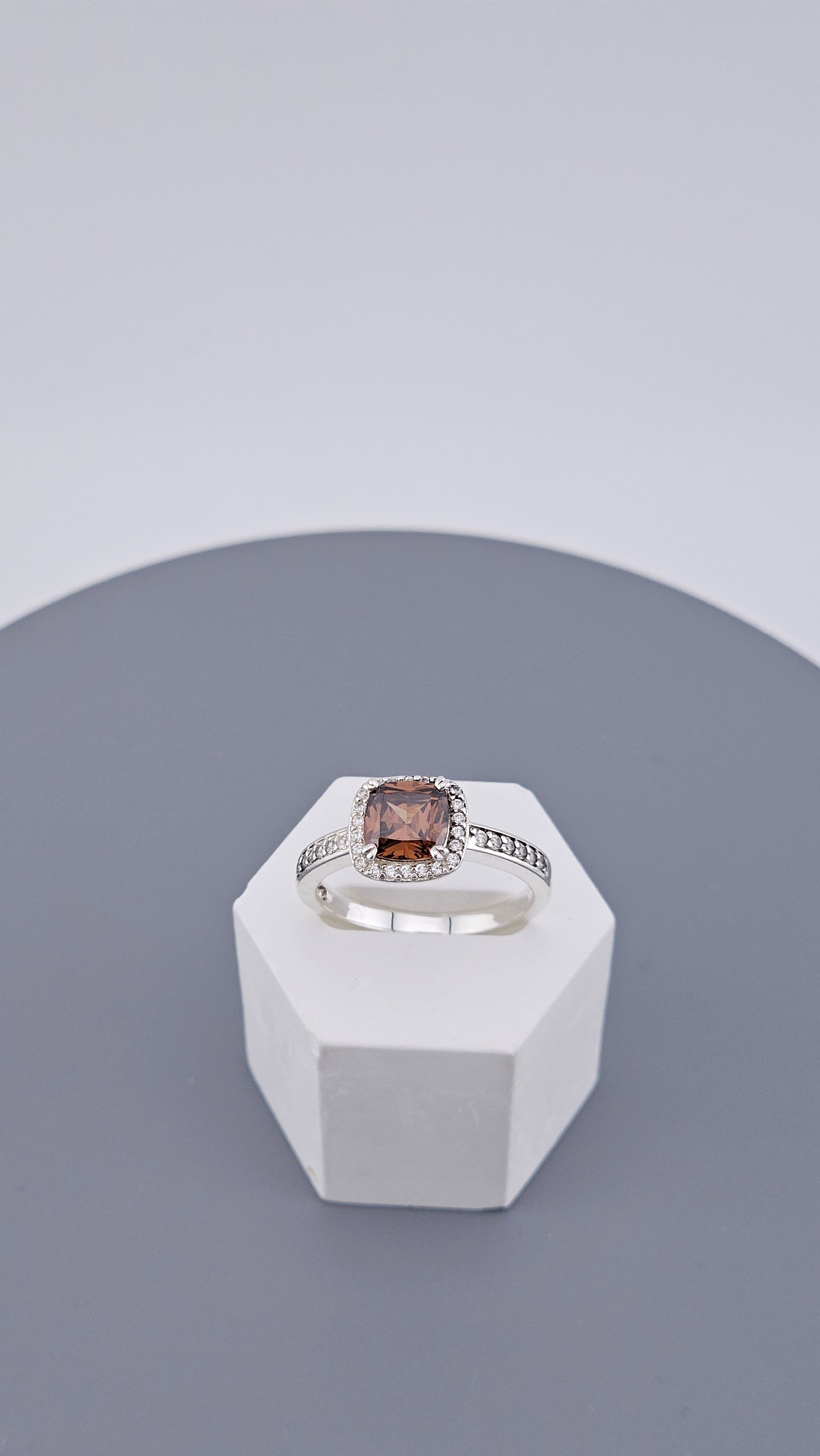 925 Sterling Silver Chocolate Brown DQCZ Halo Ring – Size U (US 10), 4.4g