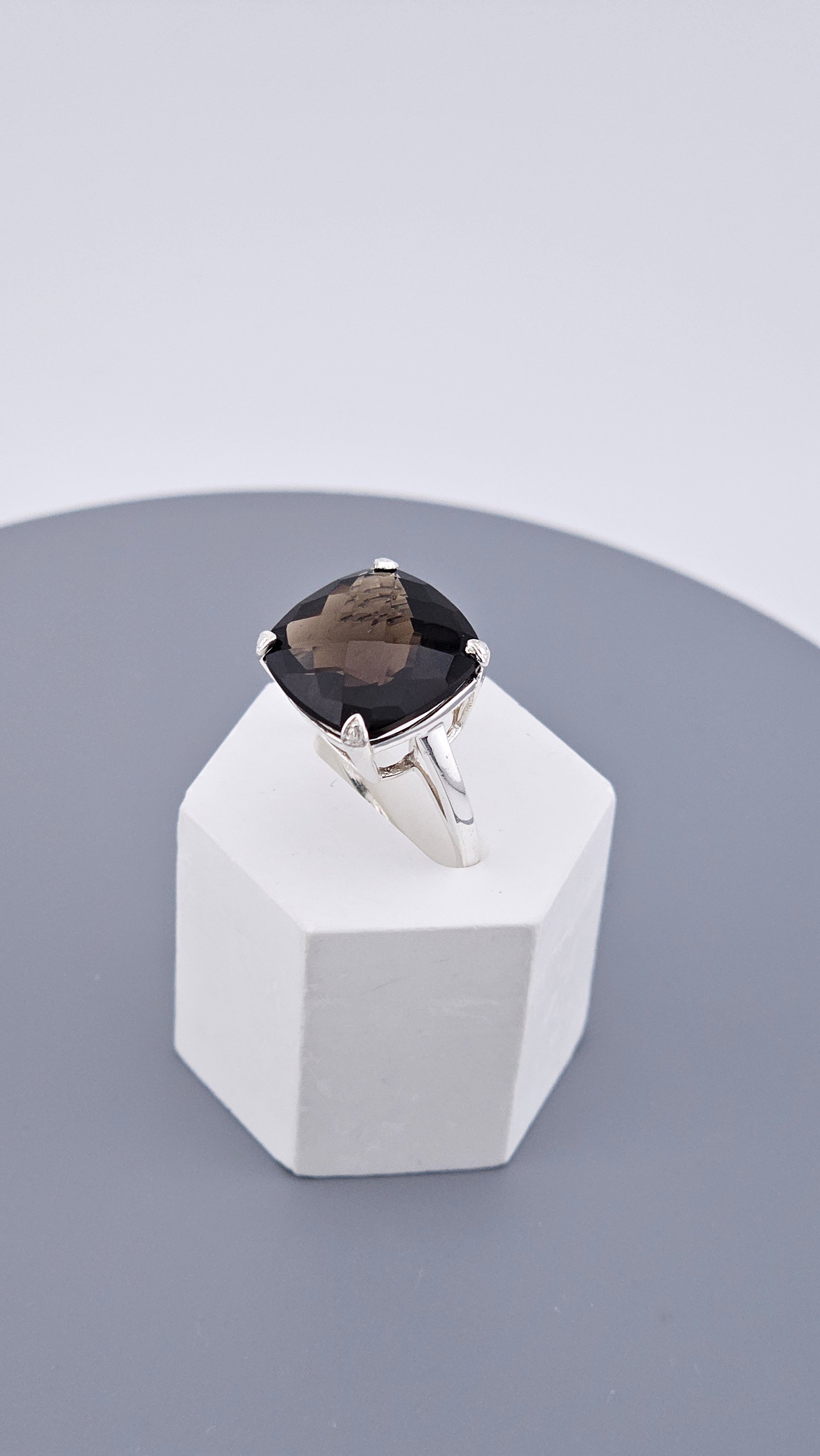 Pre-Loved 925 Sterling Silver Square Cushion Cut Smokey Quartz Ring - Size UK P ½ / US 8 (4.62g)