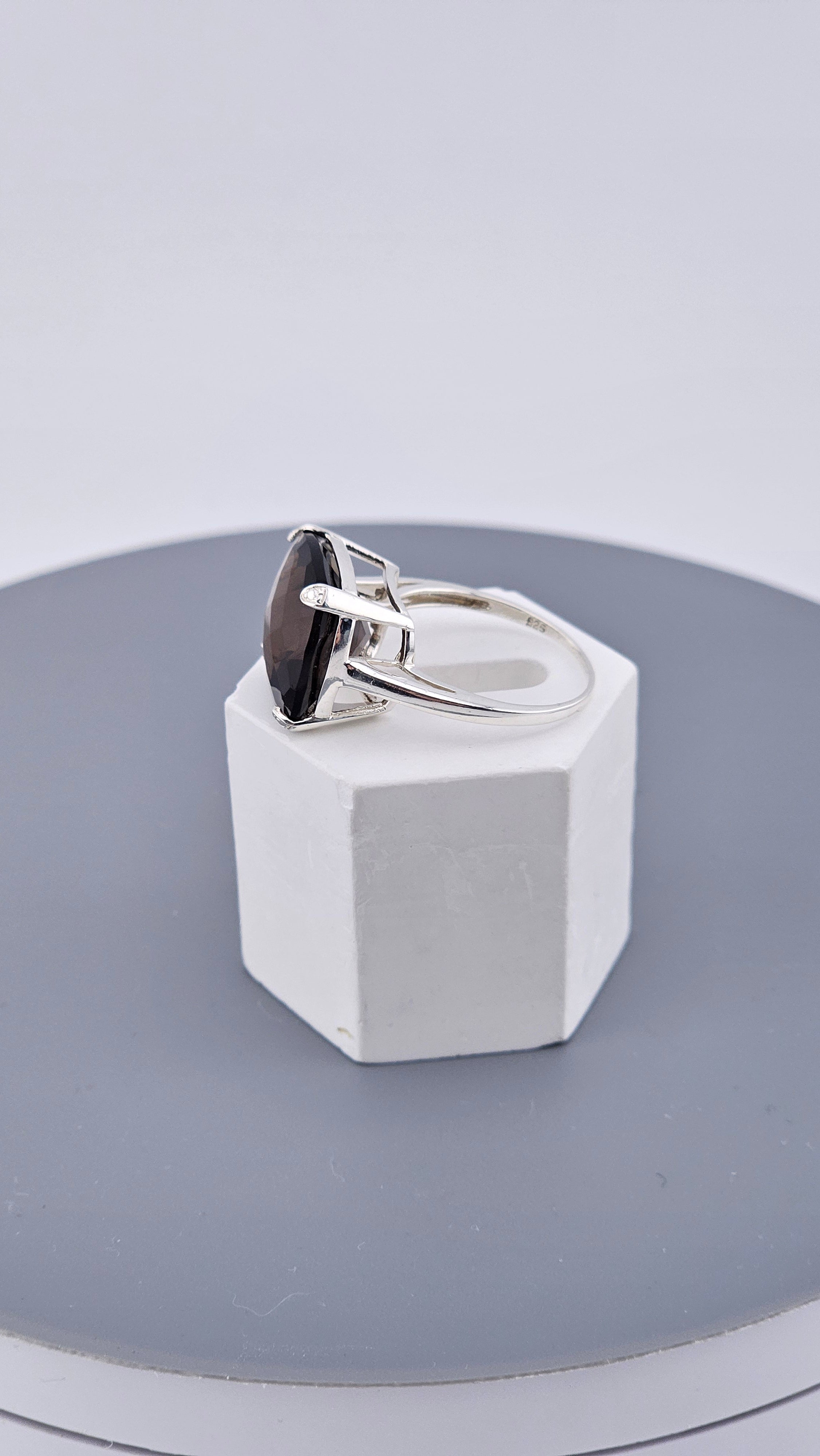 Pre-Loved 925 Sterling Silver Square Cushion Cut Smokey Quartz Ring - Size UK P ½ / US 8 (4.62g)