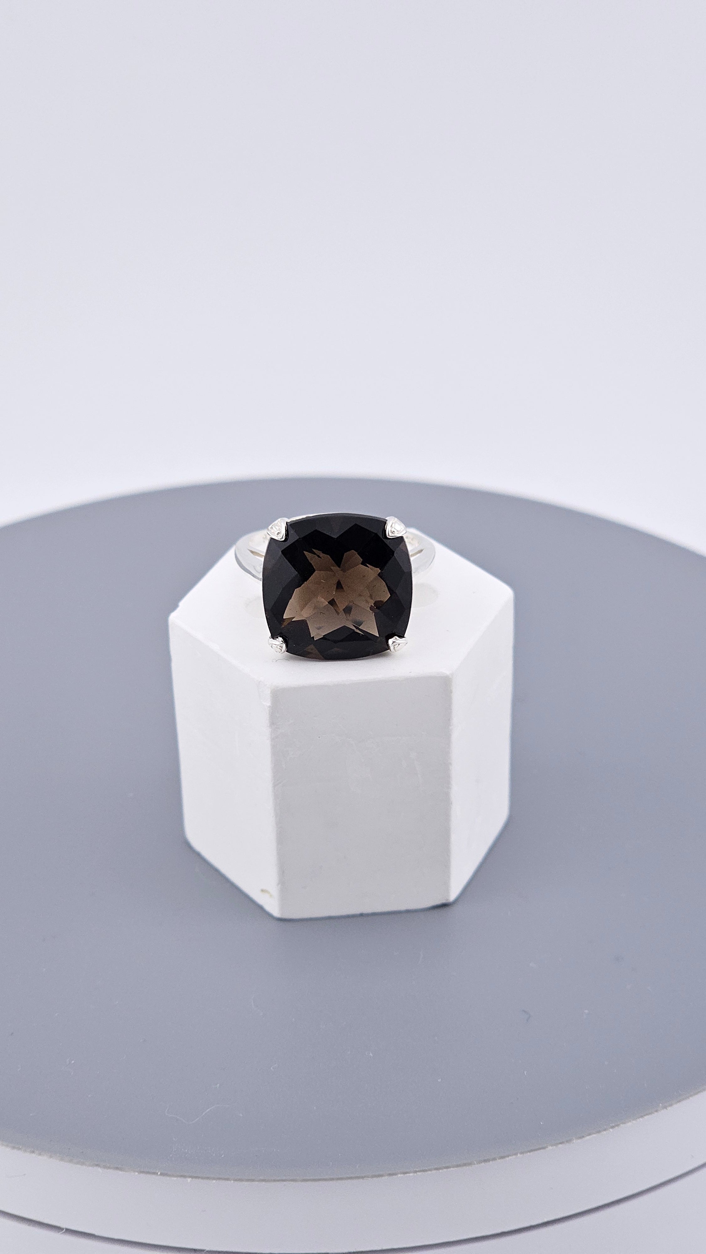 Pre-Loved 925 Sterling Silver Square Cushion Cut Smokey Quartz Ring - Size UK P ½ / US 8 (4.62g)