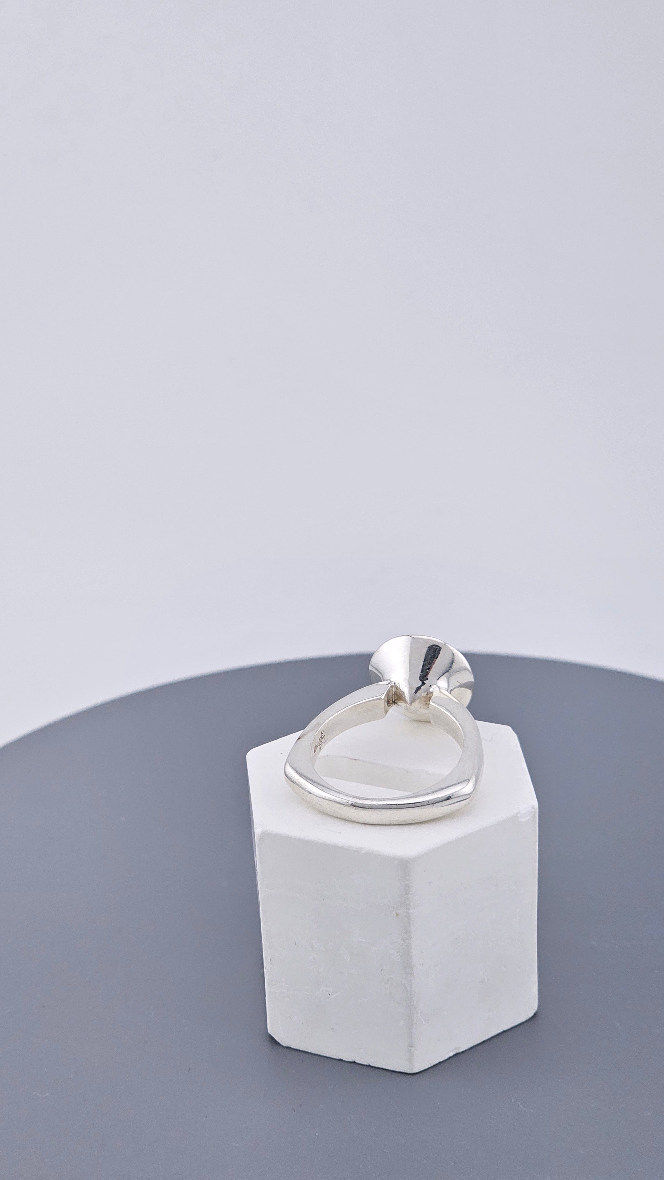 Pre-Loved Modern 925 Sterling Silver Aquamarine Cabochon Ring - Size UK M ½ / US 6.5 (7.33g)