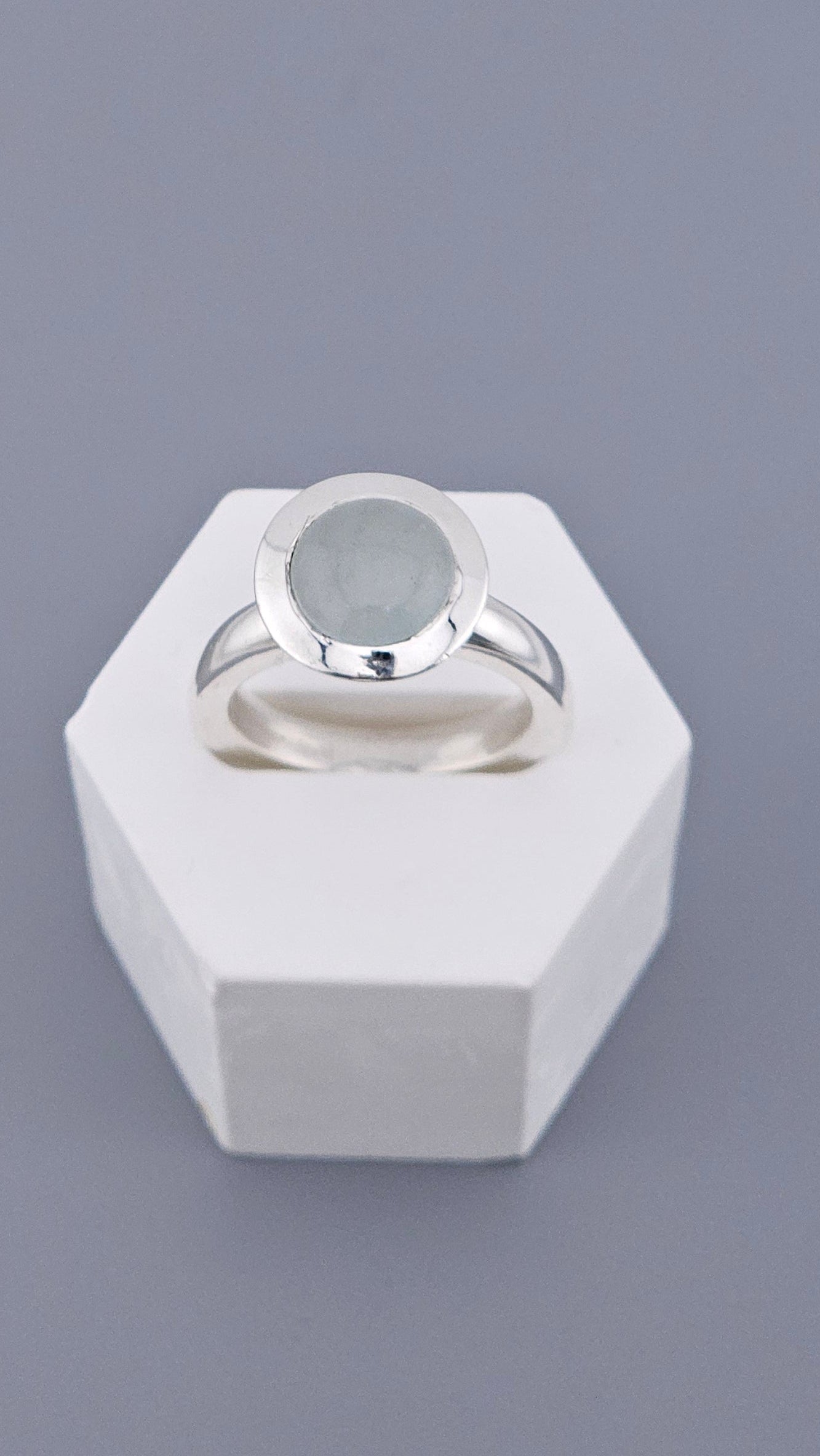 Pre-Loved Modern 925 Sterling Silver Aquamarine Cabochon Ring - Size UK M ½ / US 6.5 (7.33g)