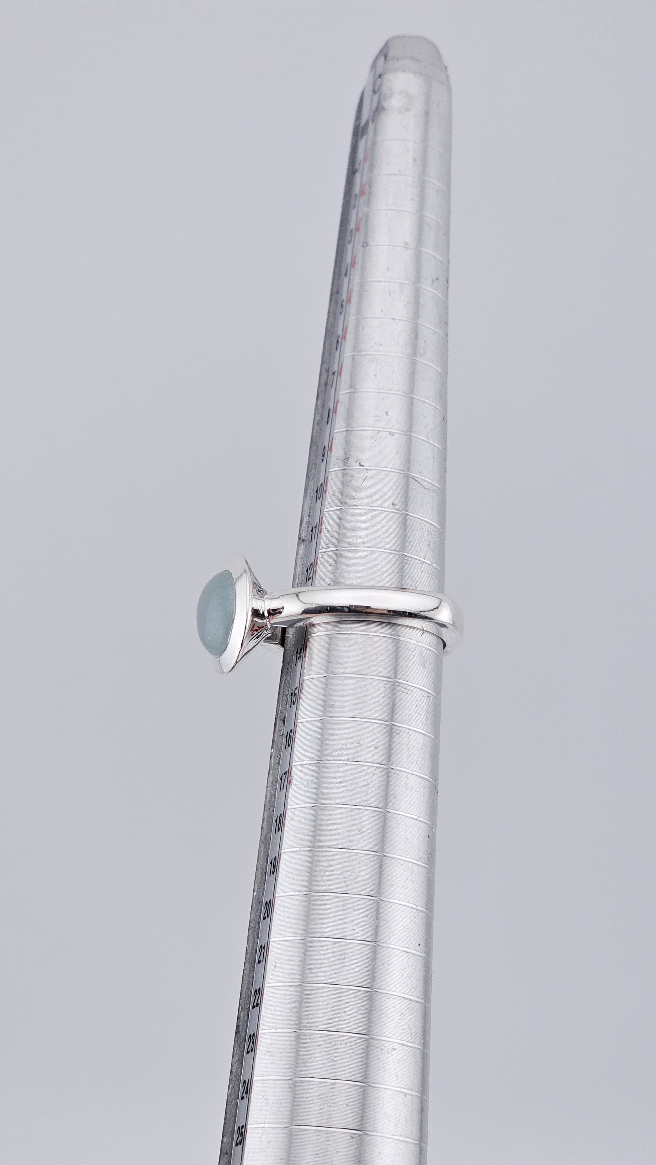 Pre-Loved Modern 925 Sterling Silver Aquamarine Cabochon Ring - Size UK M ½ / US 6.5 (7.33g)