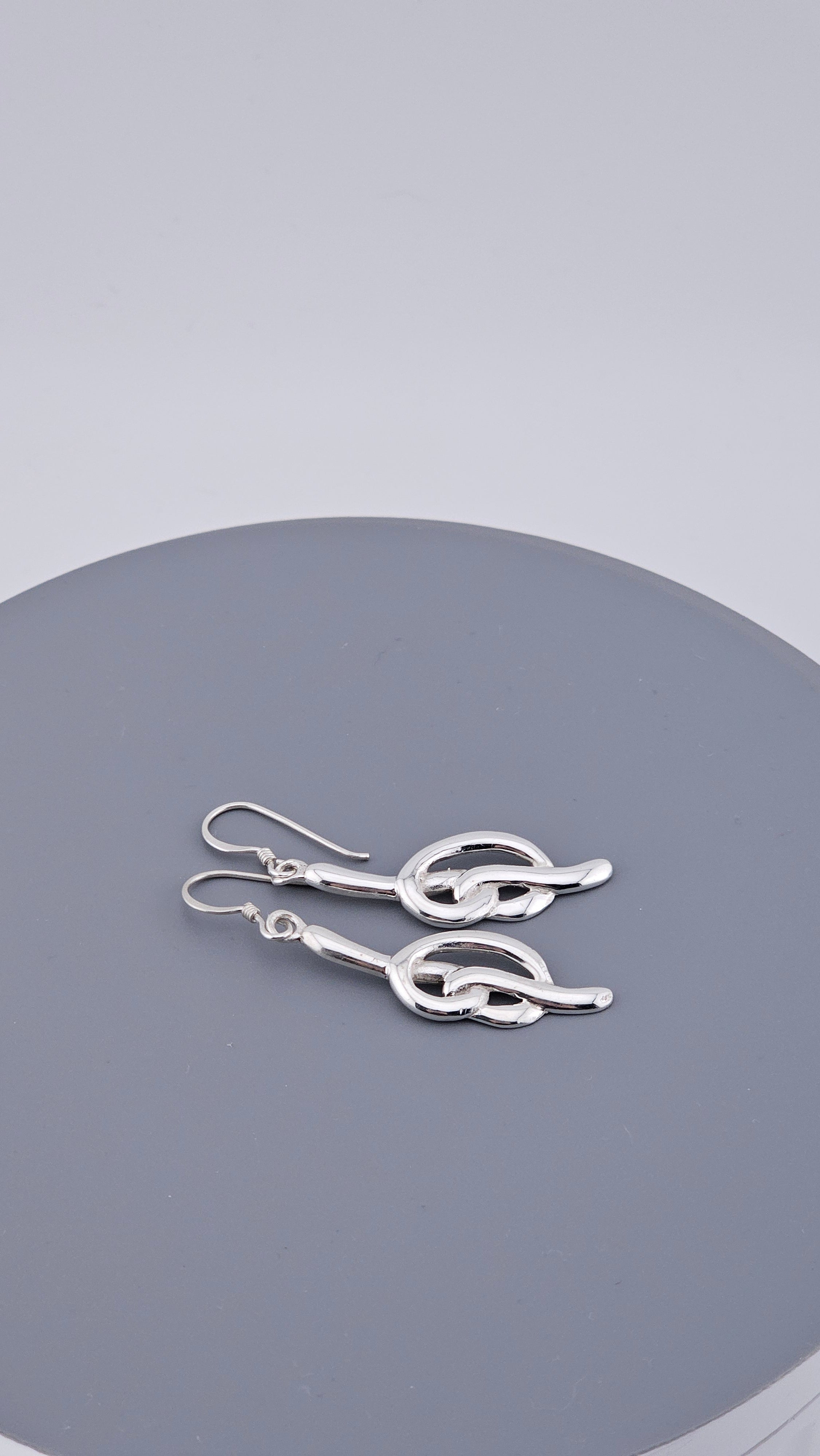 Vintage 925 Sterling Silver Abstract Twist Knot Long Drop Earrings – 54mm, 7g