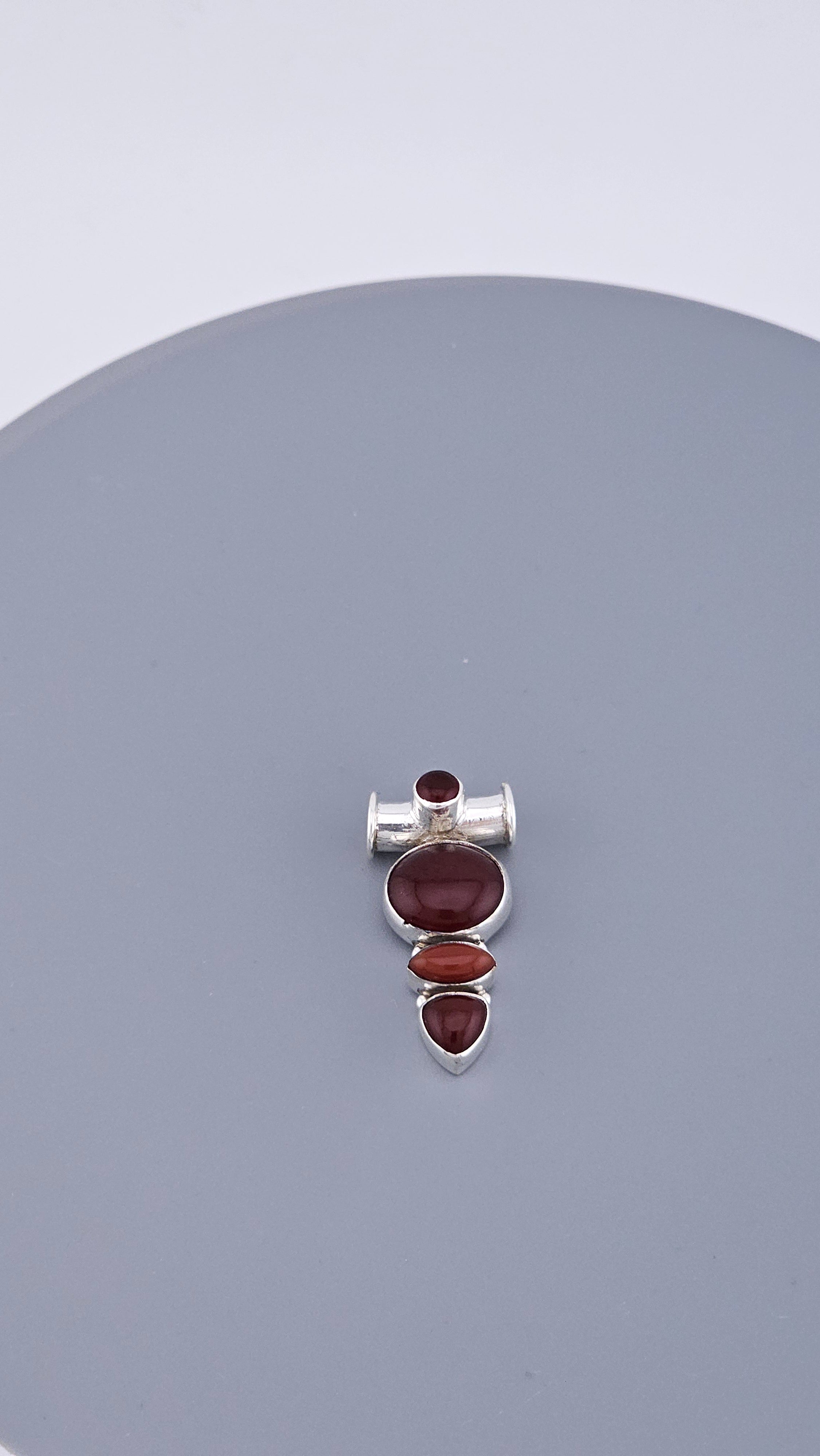Vintage 925 Sterling Silver Oval Carnelian Pendant