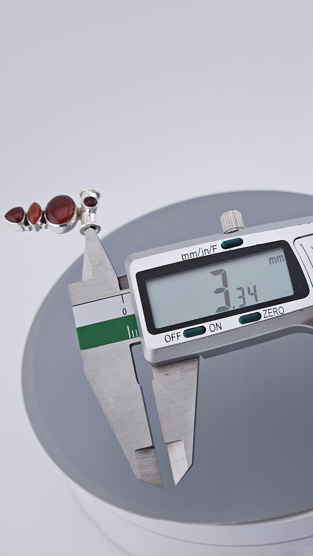 Vintage 925 Sterling Silver Oval Carnelian Pendant