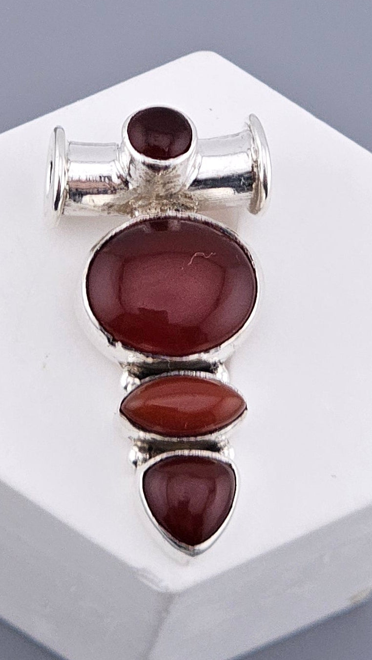 Vintage 925 Sterling Silver Oval Carnelian Pendant