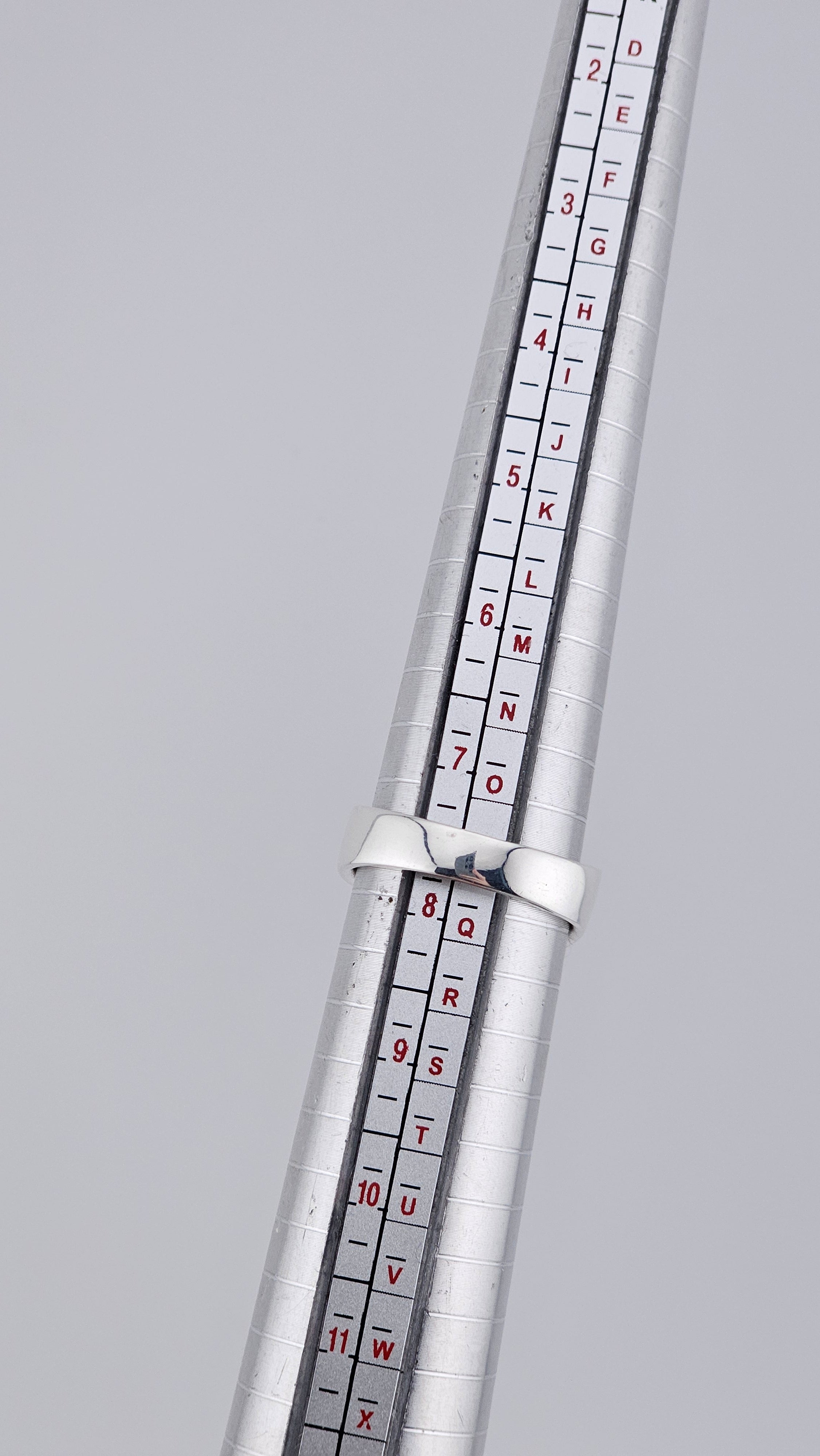 Vintage 925 Sterling Silver Wavy Plain Band Ring