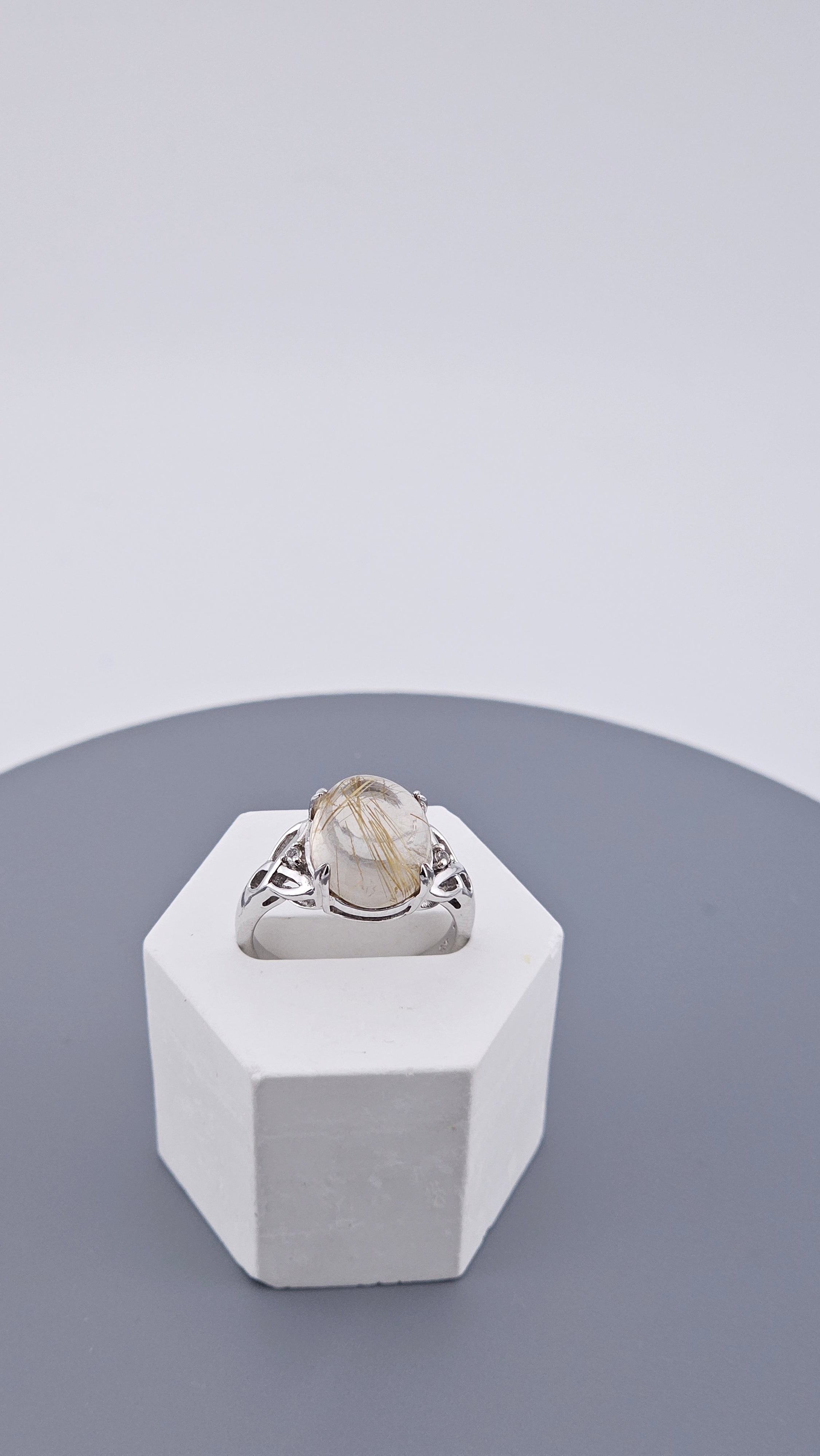 Vintage 925 Sterling Silver Golden Rutilated Quartz Ring