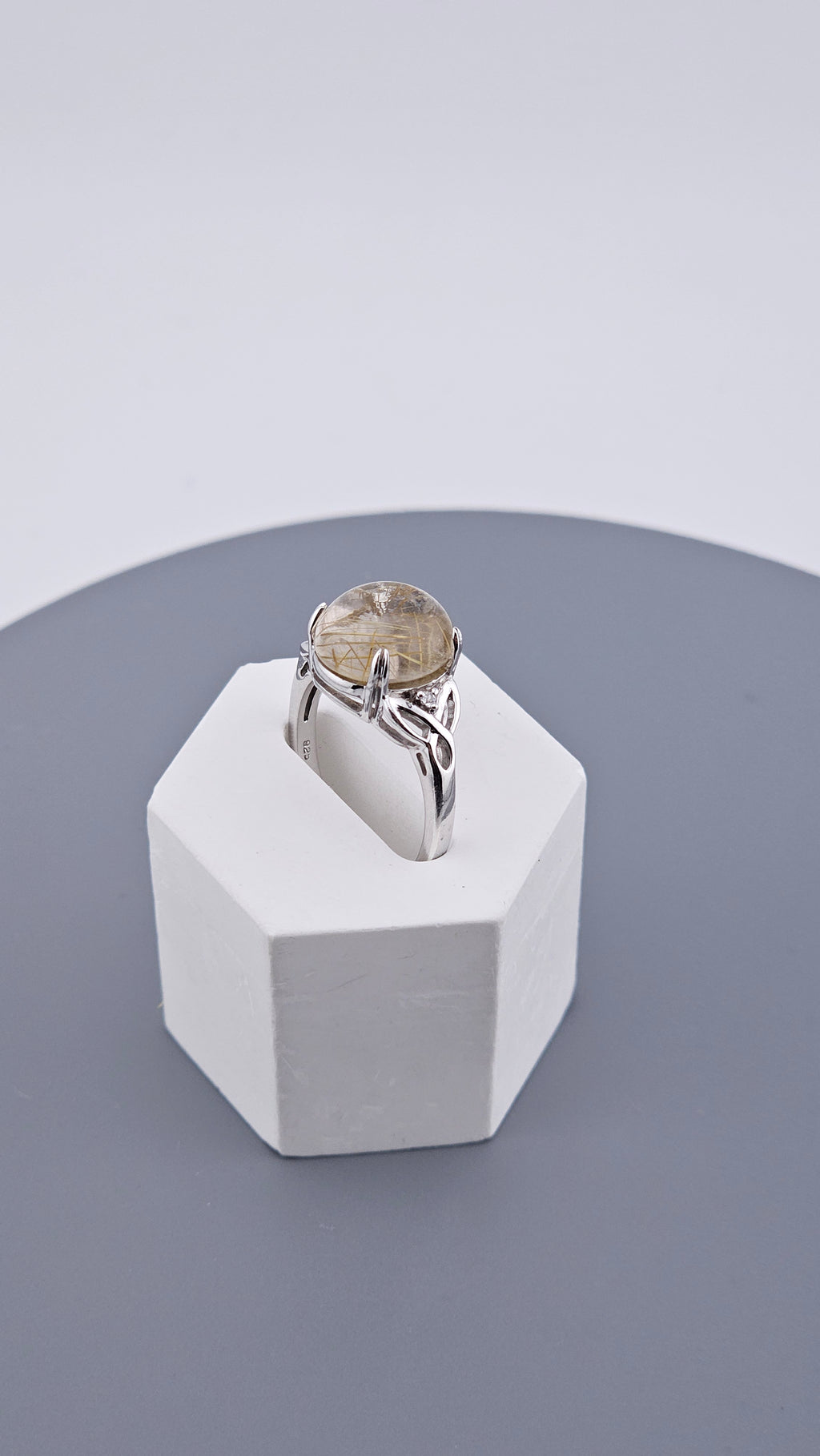Vintage 925 Sterling Silver Golden Rutilated Quartz Ring