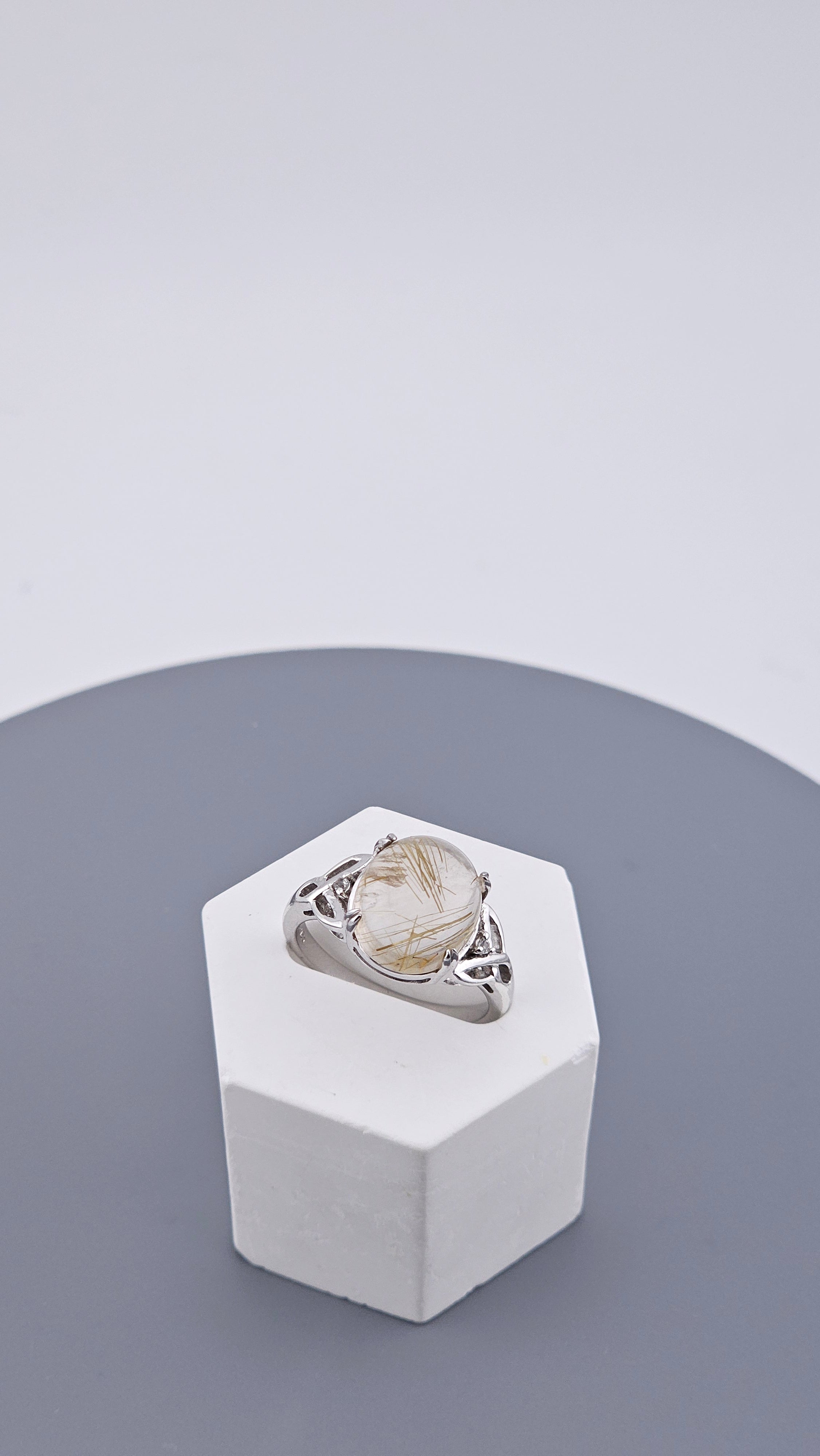 Vintage 925 Sterling Silver Golden Rutilated Quartz Ring