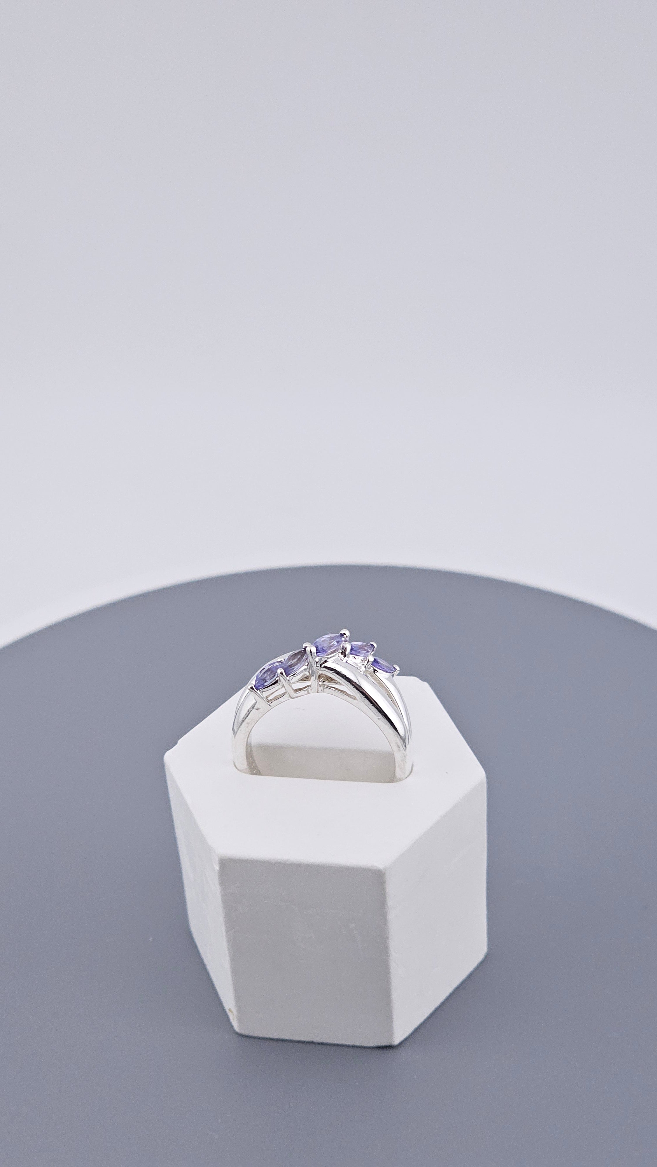 Vintage 925 Sterling Silver Marquise-Cut Tanzanite Ring