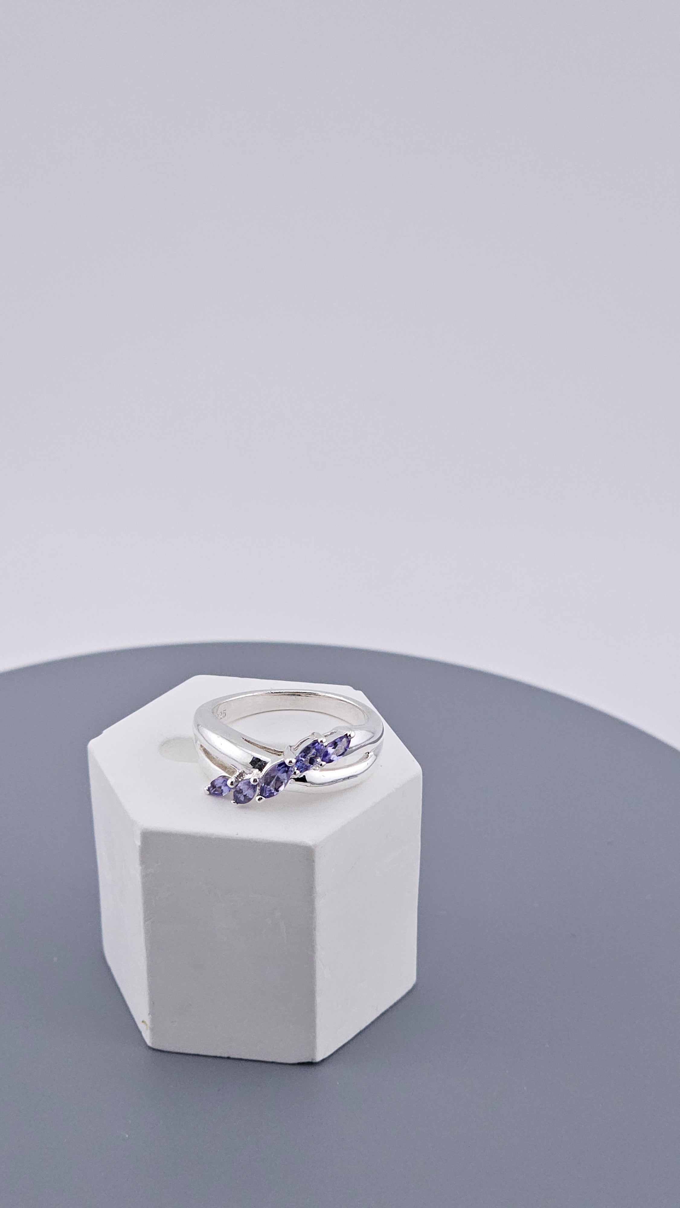 Vintage 925 Sterling Silver Marquise-Cut Tanzanite Ring