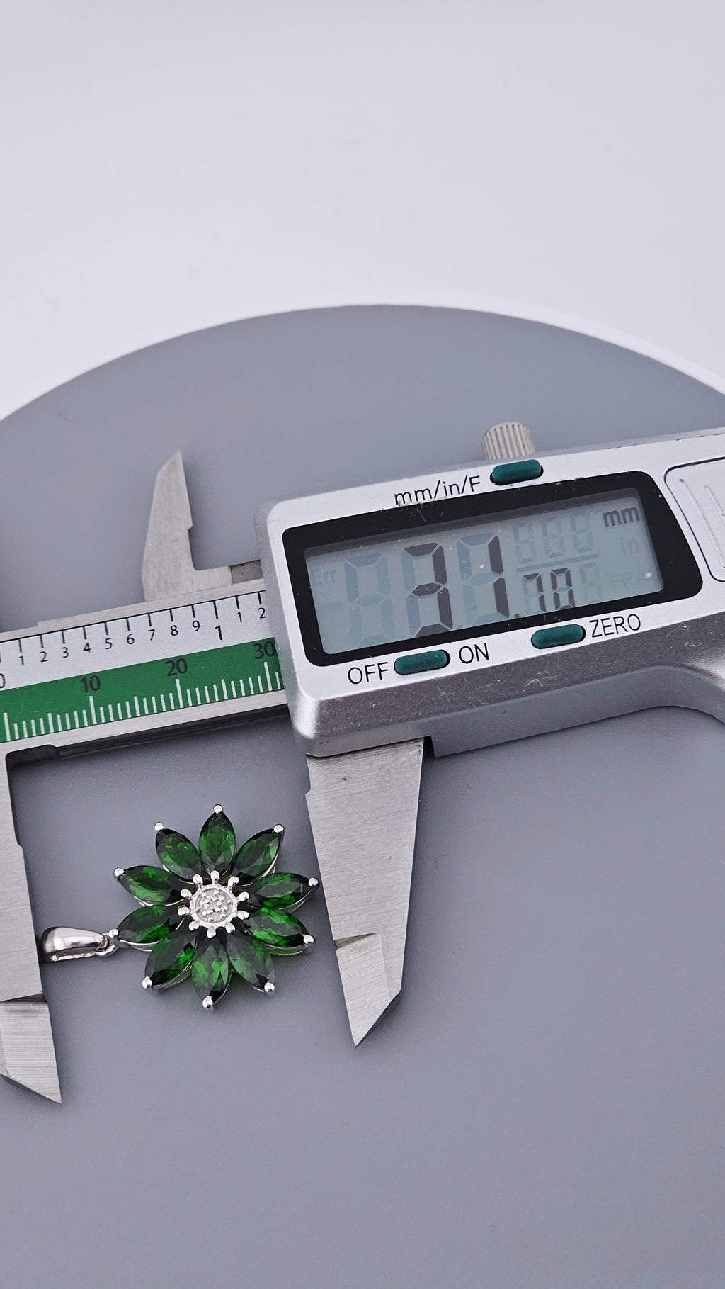 925 Sterling Silver Faceted Green Zircon and Diamond Flower Pendant