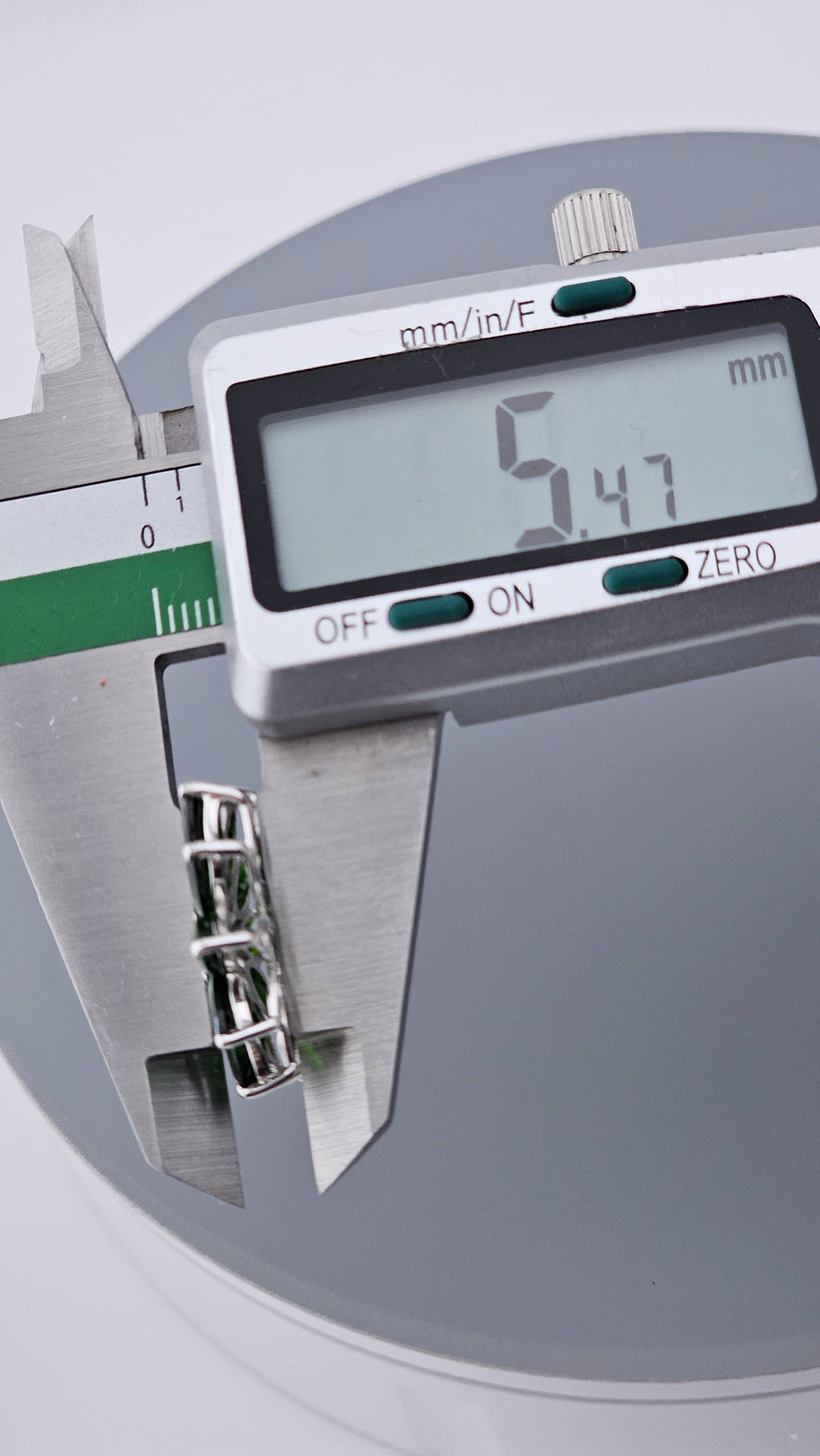 925 Sterling Silver Faceted Green Zircon and Diamond Flower Pendant